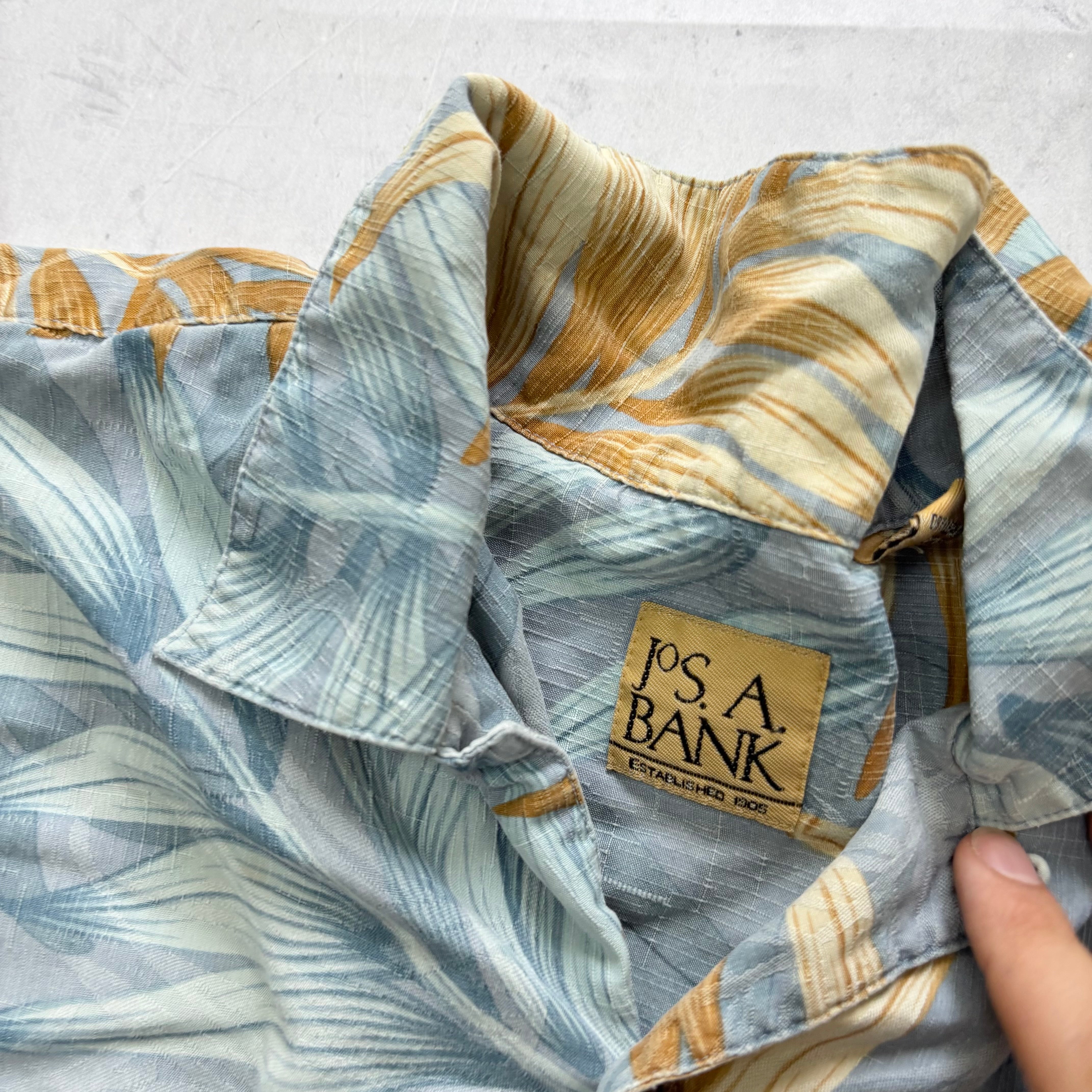 Hawaiian Shirt Mens XL Blue Floral Aloha Short Sleeve Silk (E)