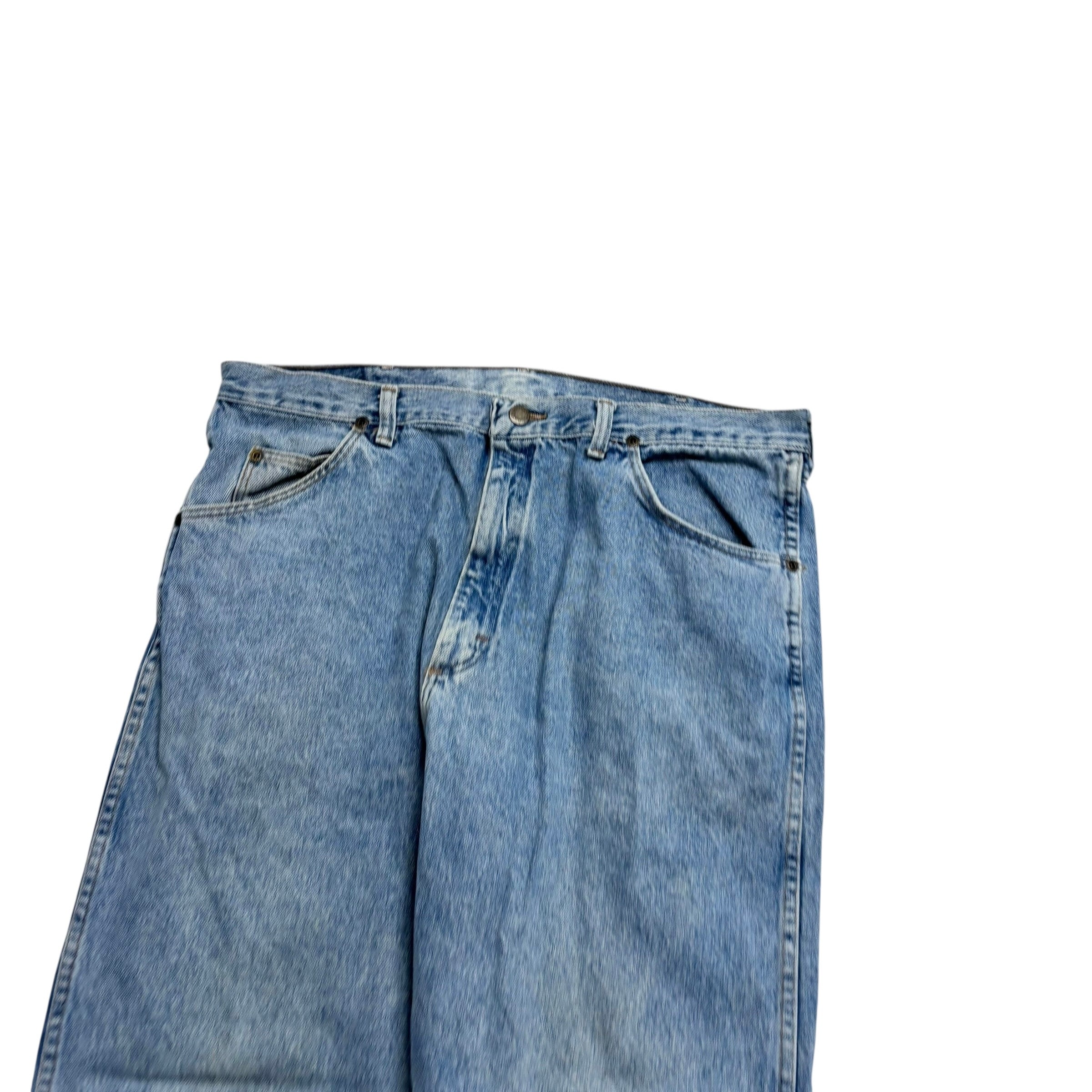 Wrangler Jeans W38 L30 Mens Mid Blue Relaxed Tapered USA Made Vintage