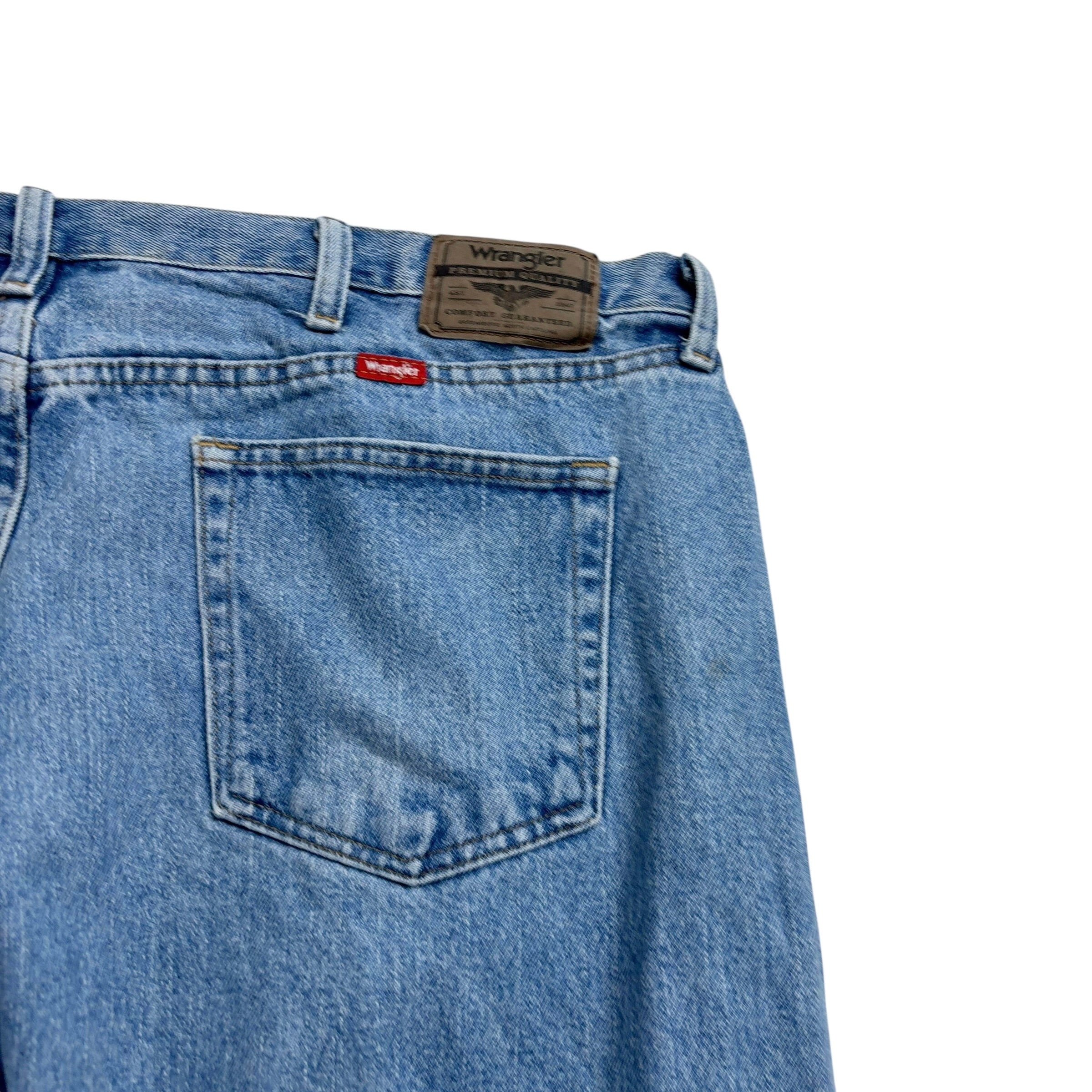 Wrangler Jeans W44 L30 Mens Light Blue Relaxed Straight Fit Denim (E)
