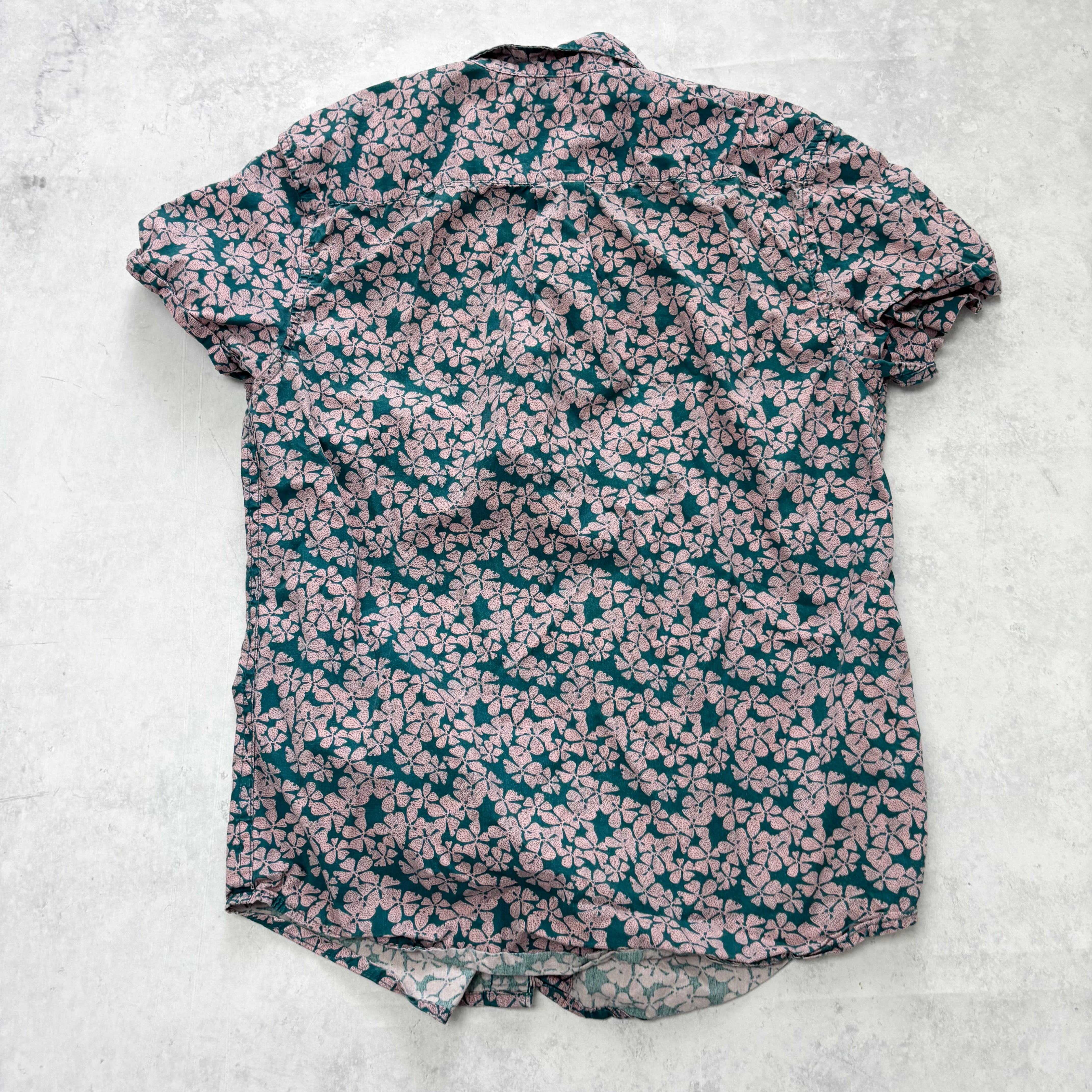 Hawaiian Shirt Mens Small Pink Floral Aloha Short Sleeve Cotton Slim Fit (E)