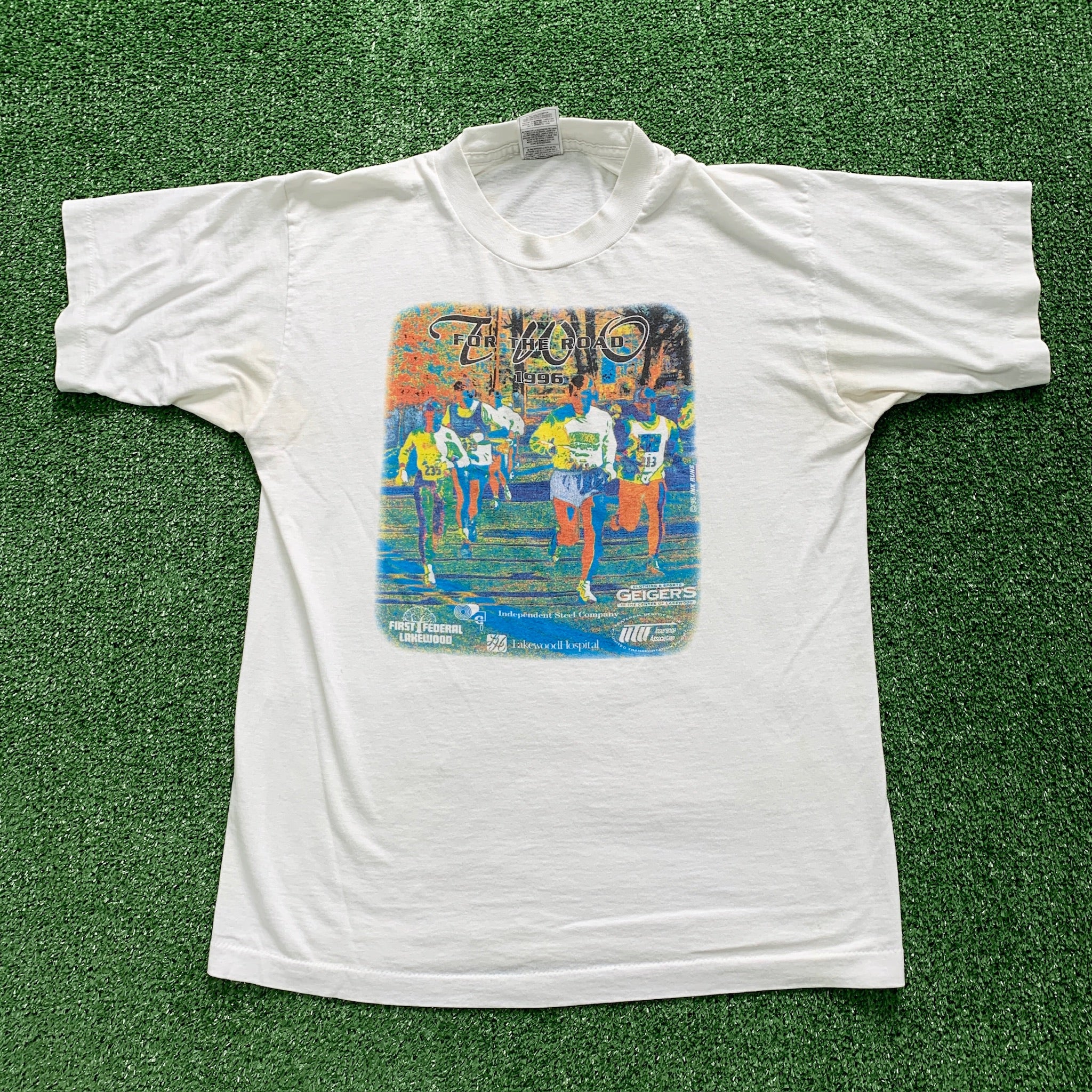 Vintage T Shirt Mens Medium White Single Stitch Graphic Print 90s Race Run