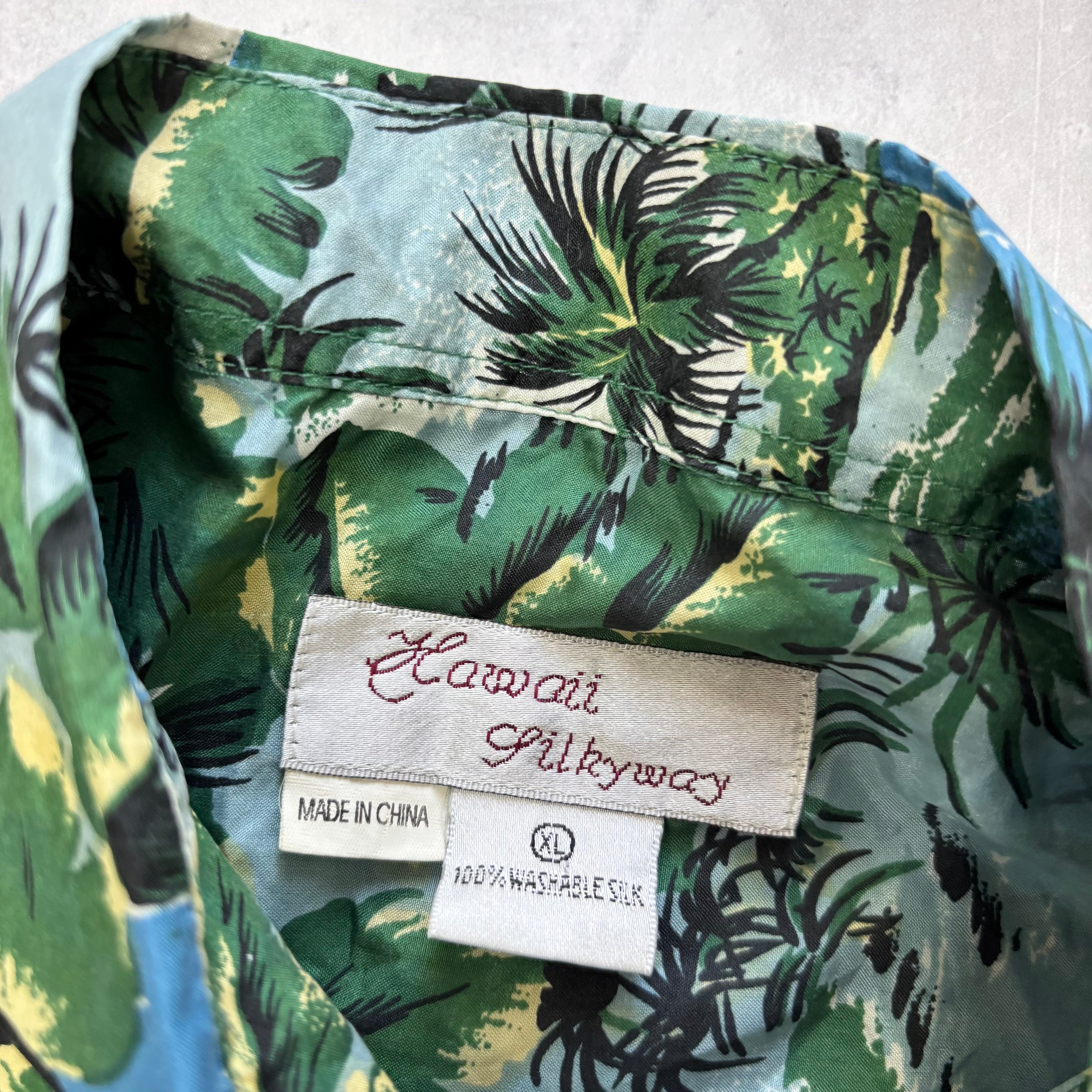 Vintage Hawaiian Shirt Mens XL Blue Floral Aloha Short Sleeve Silk (E)