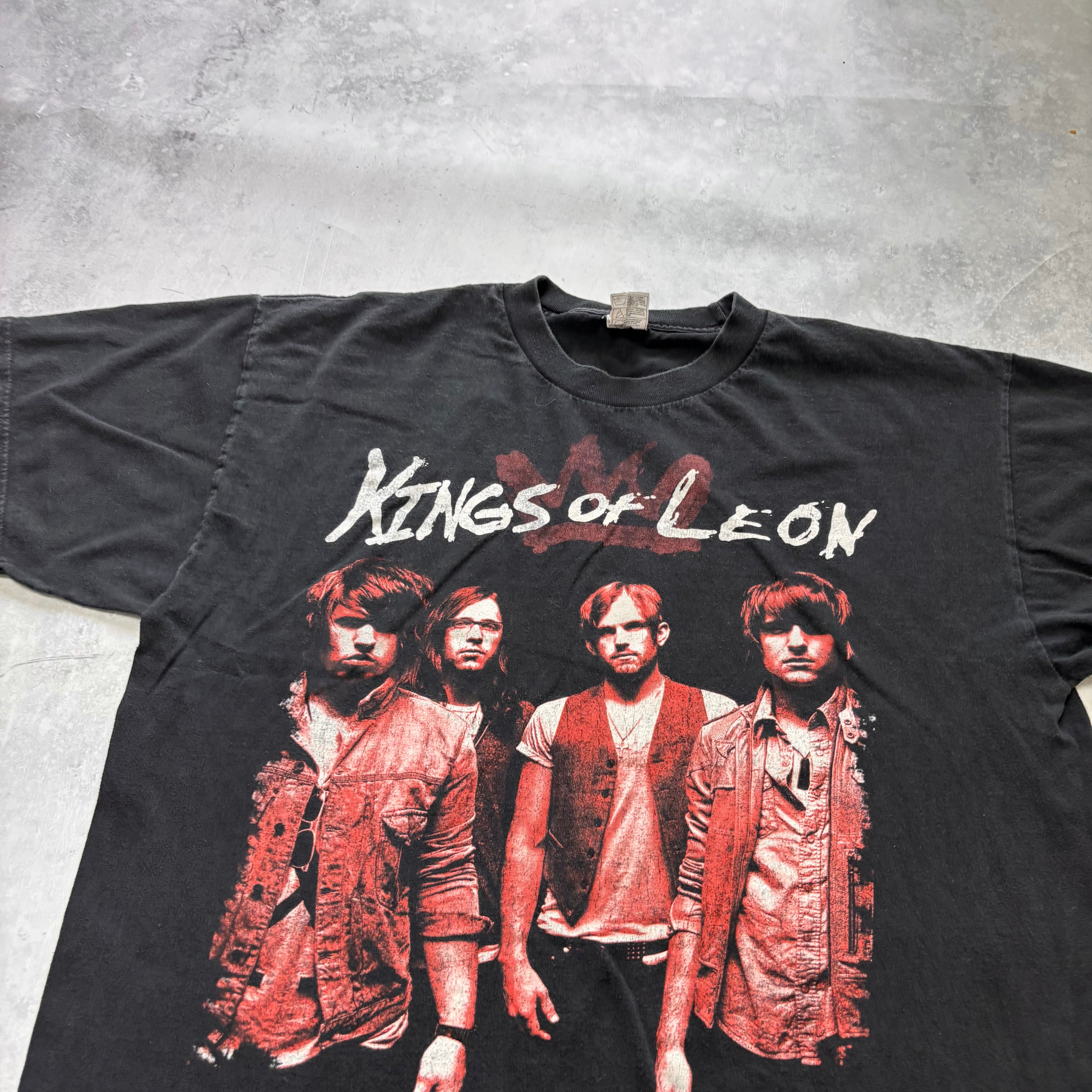 Vintage T Shirt Mens XL Black Kings of Leon Y2K Music Band Concert