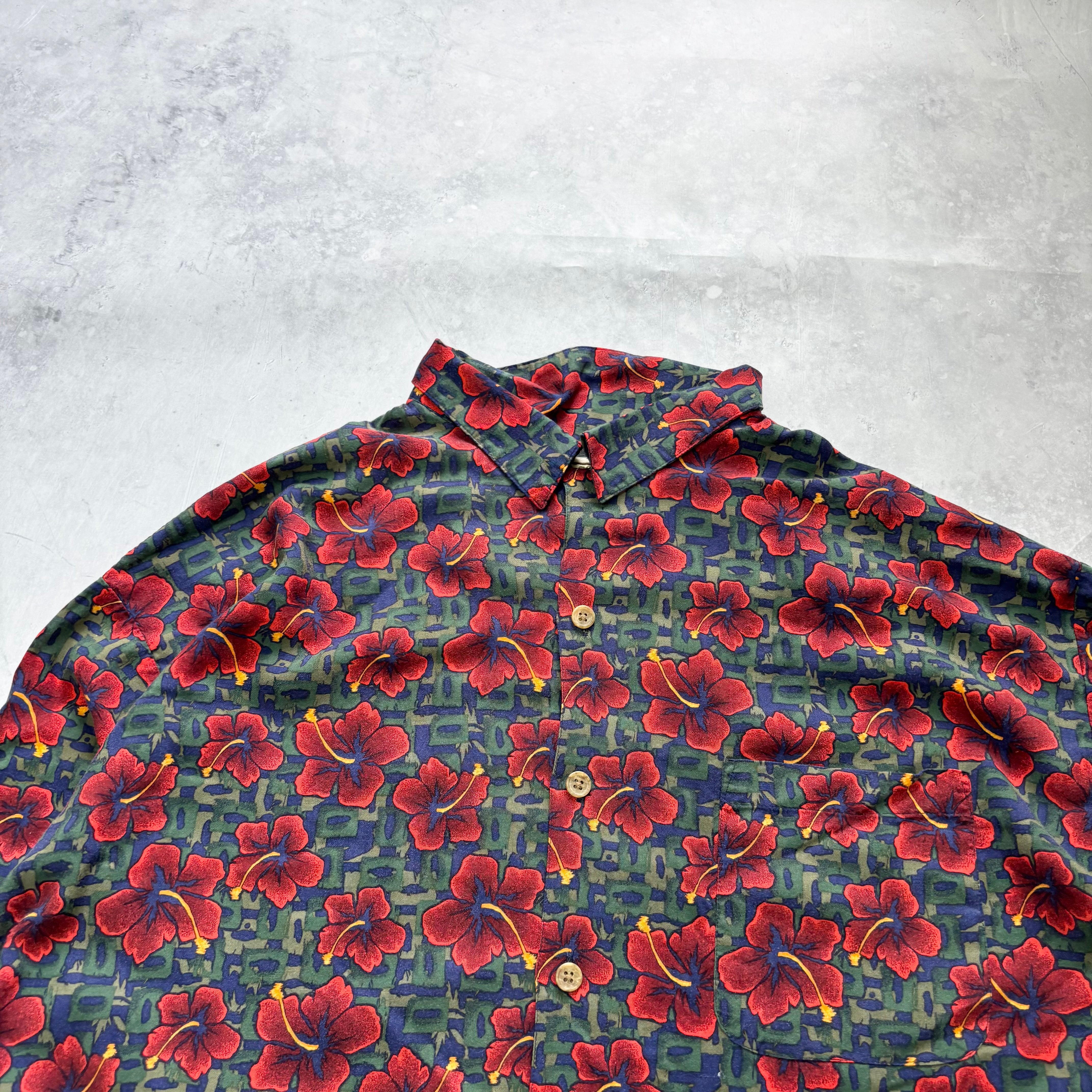 Vintage Hawaiian Shirt Mens XL Red Floral Aloha Short Sleeve Flowers Viscose