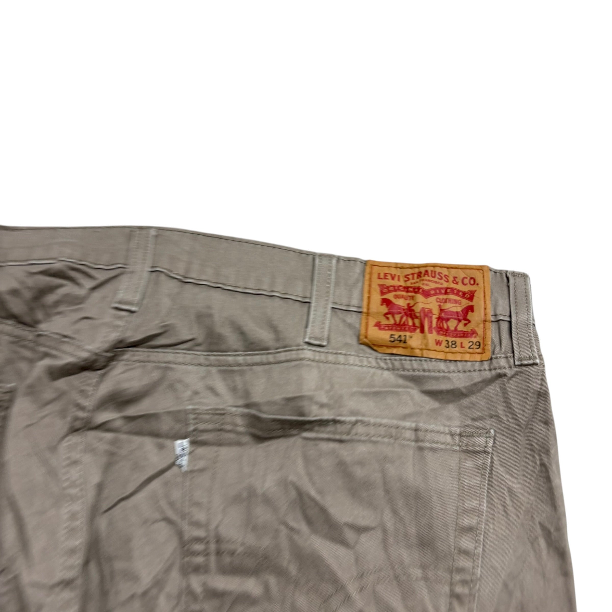 Levis 541 Trousers W38 L28 Mens Stone Athletic Tapered Fit Stretch Pants (E)