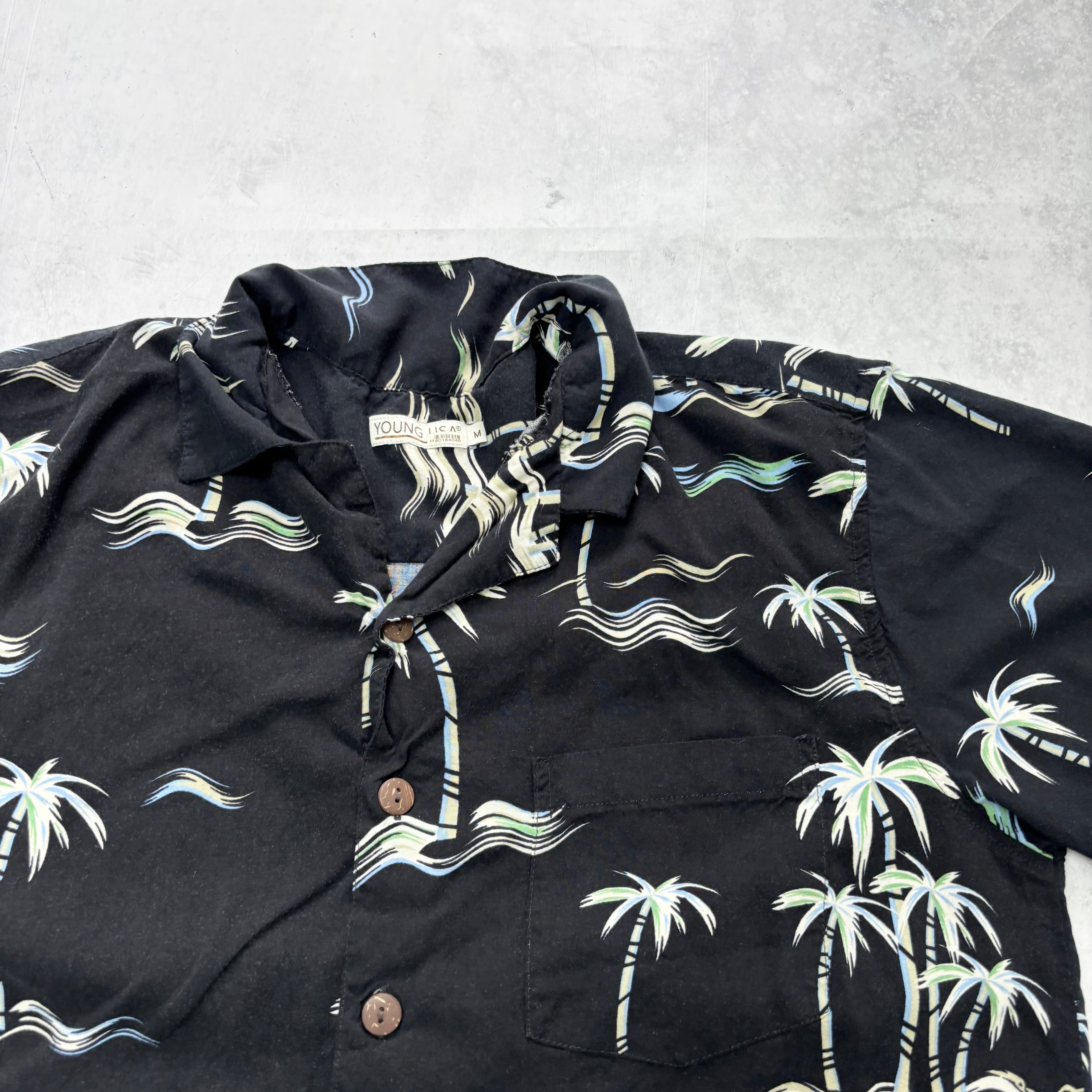 Vintage Hawaiian Shirt Mens Medium Black Aloha Floral Short Sleeve Rayon (E)