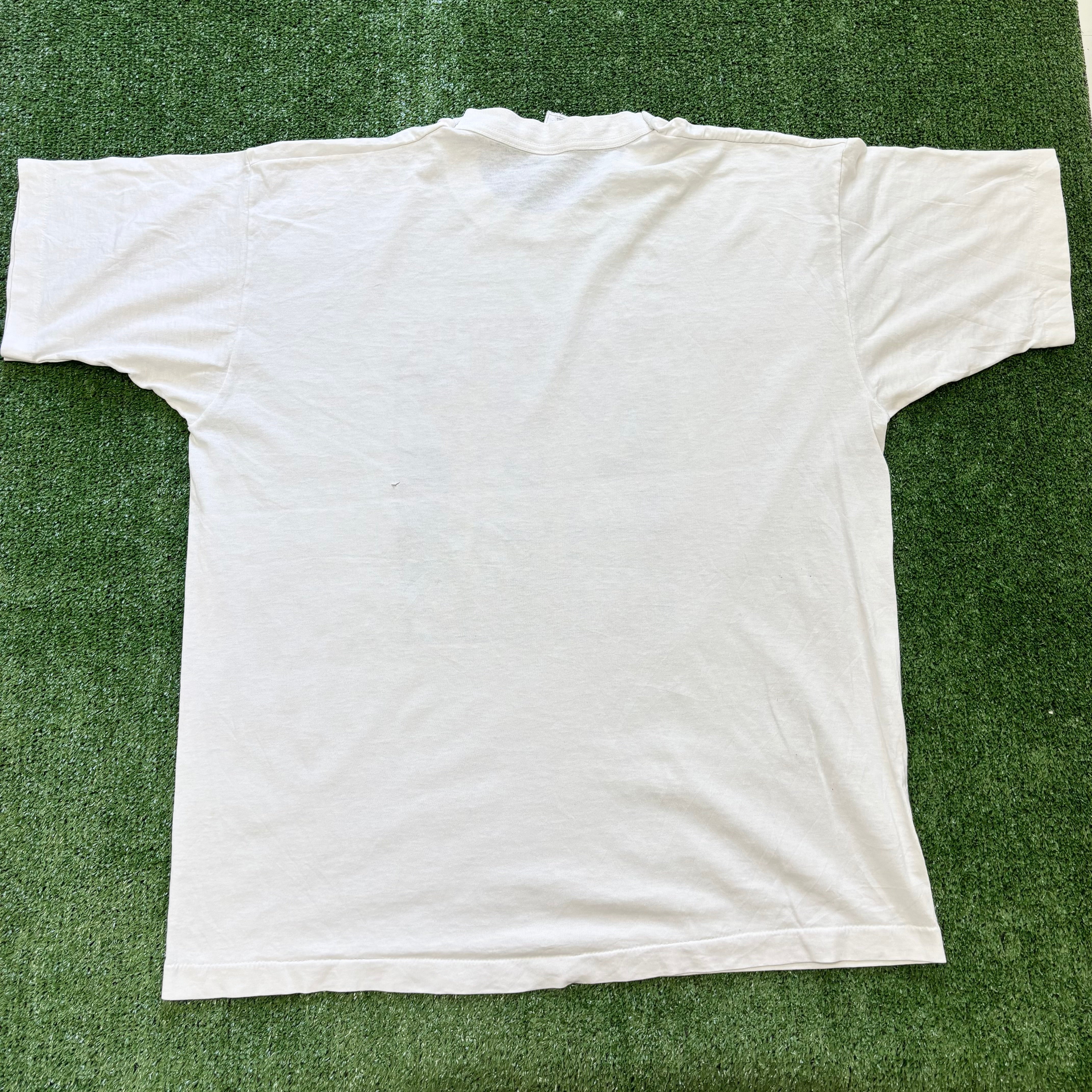 Vintage T Shirt Mens XL White Single Stitch Graphic Print 90s Race (F)