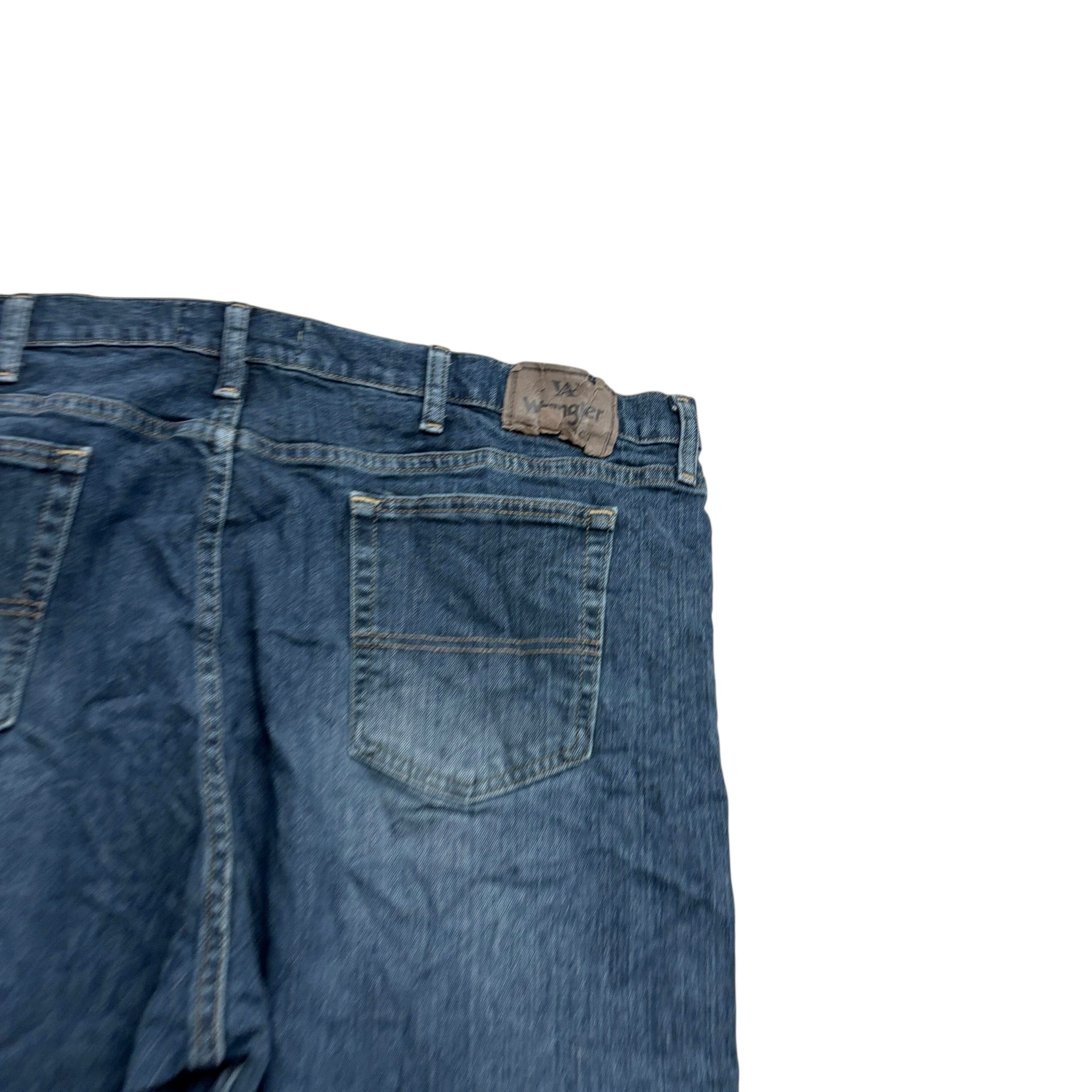 Wrangler Jeans W42 L30 Mens Dark Blue Relaxed Straight Fit Stretch Denim (E)