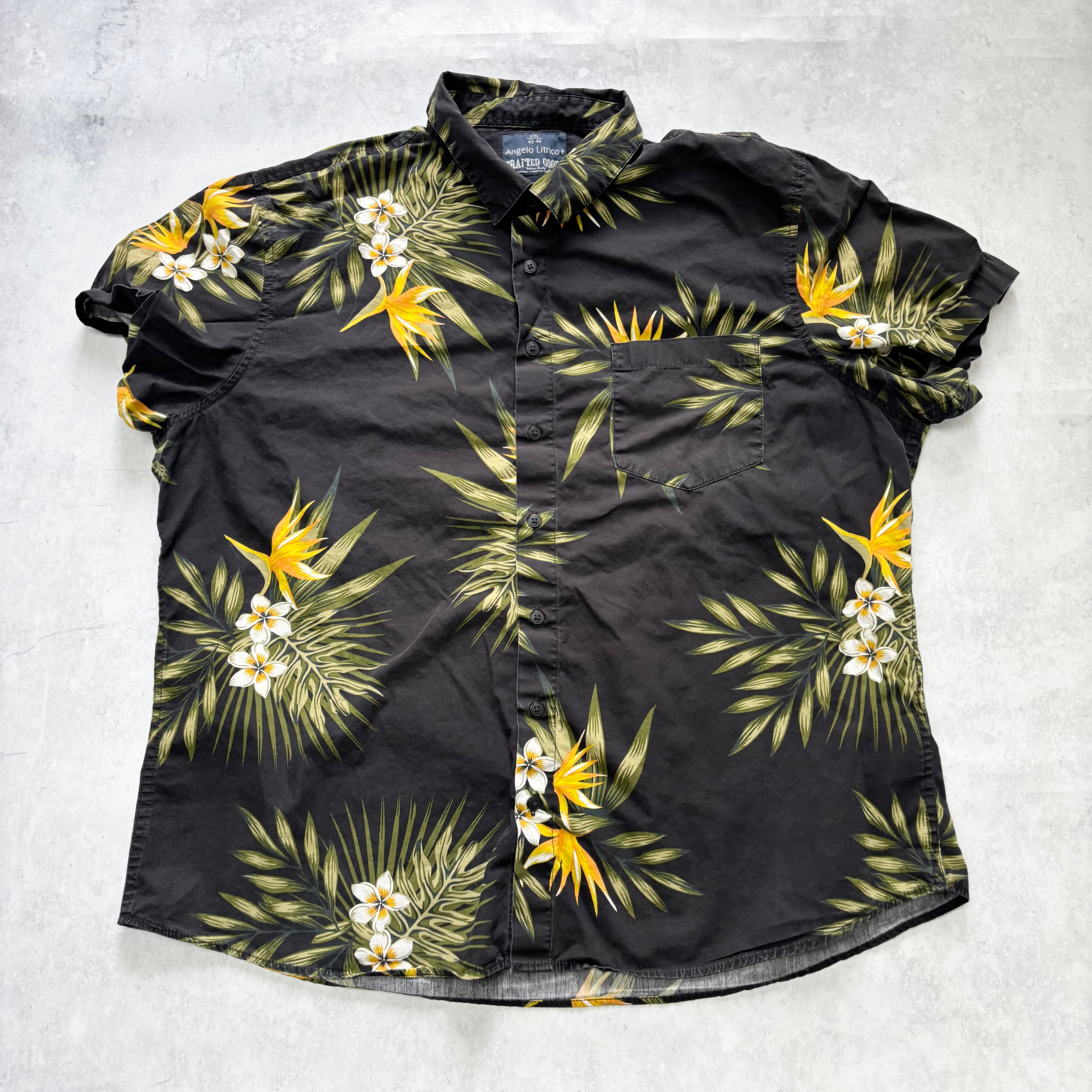 Hawaiian Shirt Mens XXL Black Floral Aloha Short Sleeve Cotton Slim Fit (E)