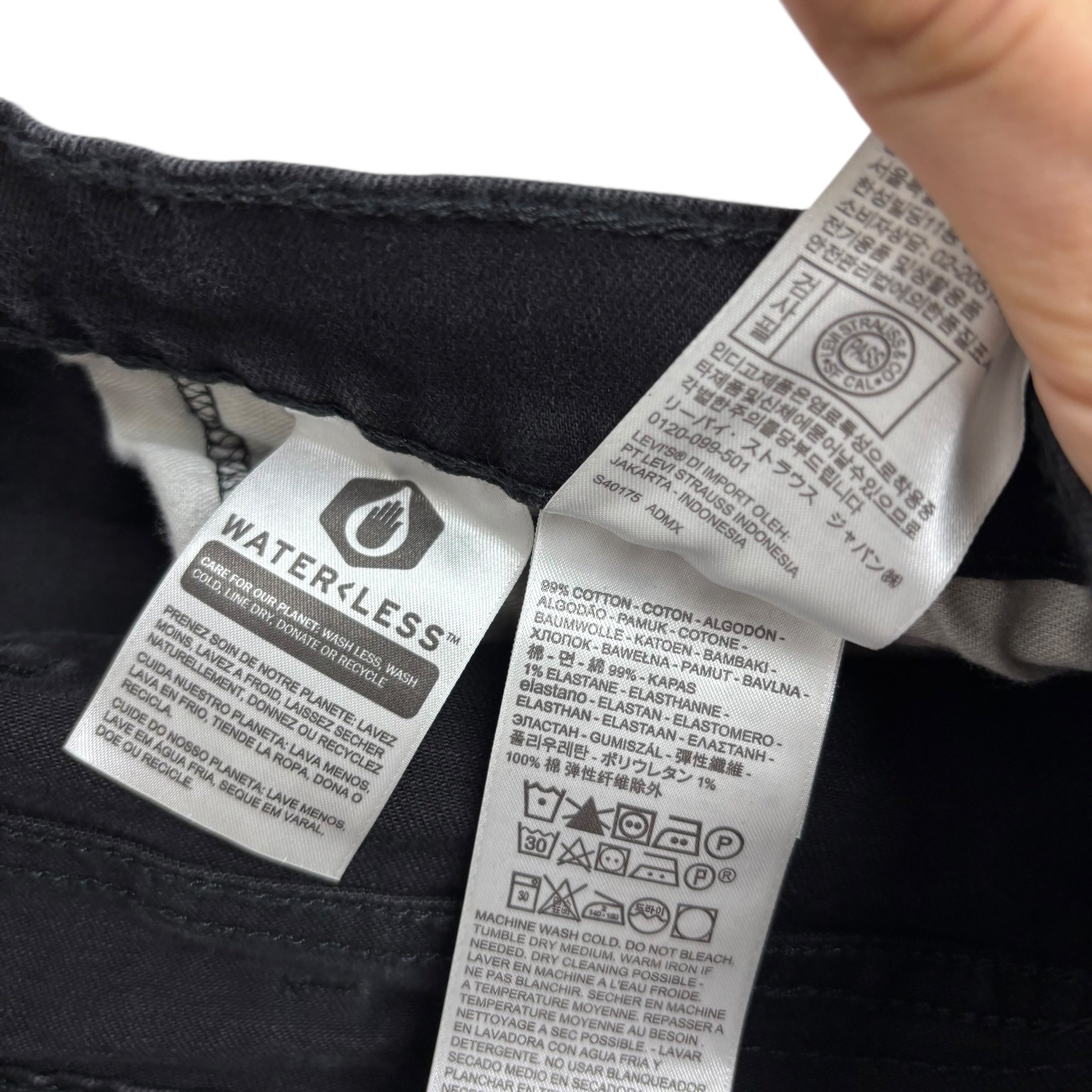 Levis 502 Jeans W48 L31 Mens Black Regular Tapered Fit Stretch Denim (E)