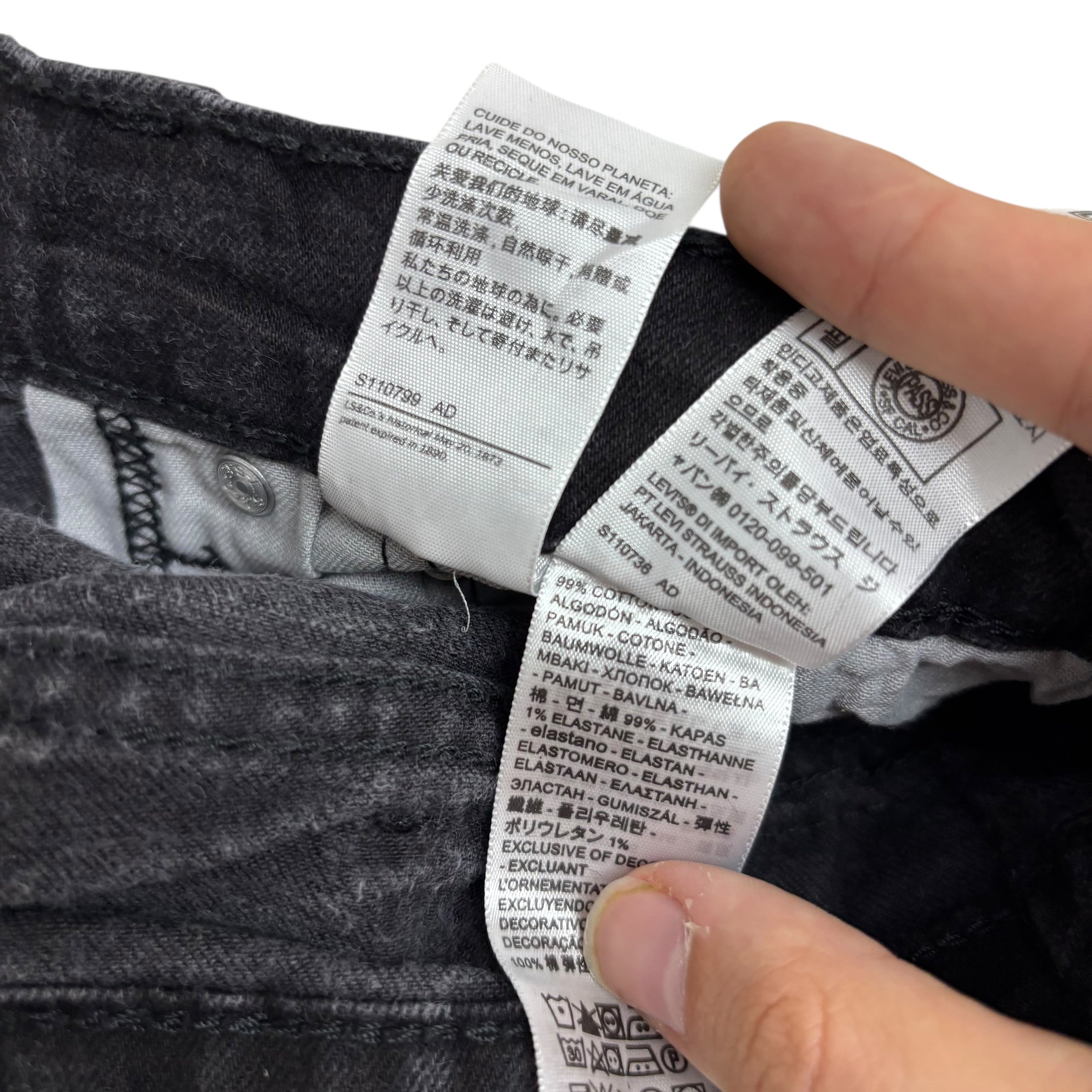 Levis 541 Jeans W36 L34 Mens Black Athletic Tapered Fit Stretch Denim (E)