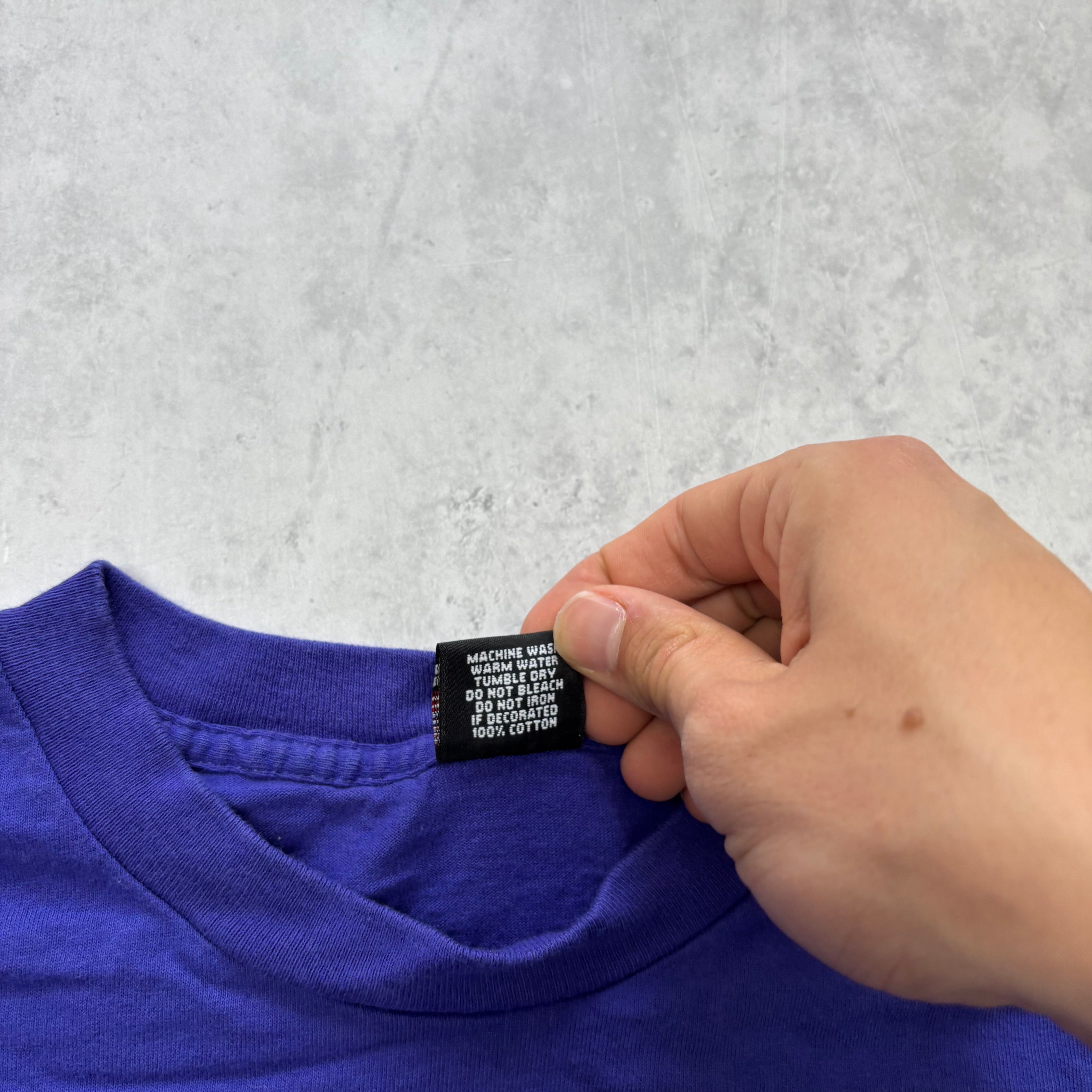 Vintage T Shirt Mens XL Purple Single Stitch Graphic Print 90s NBA Hornets