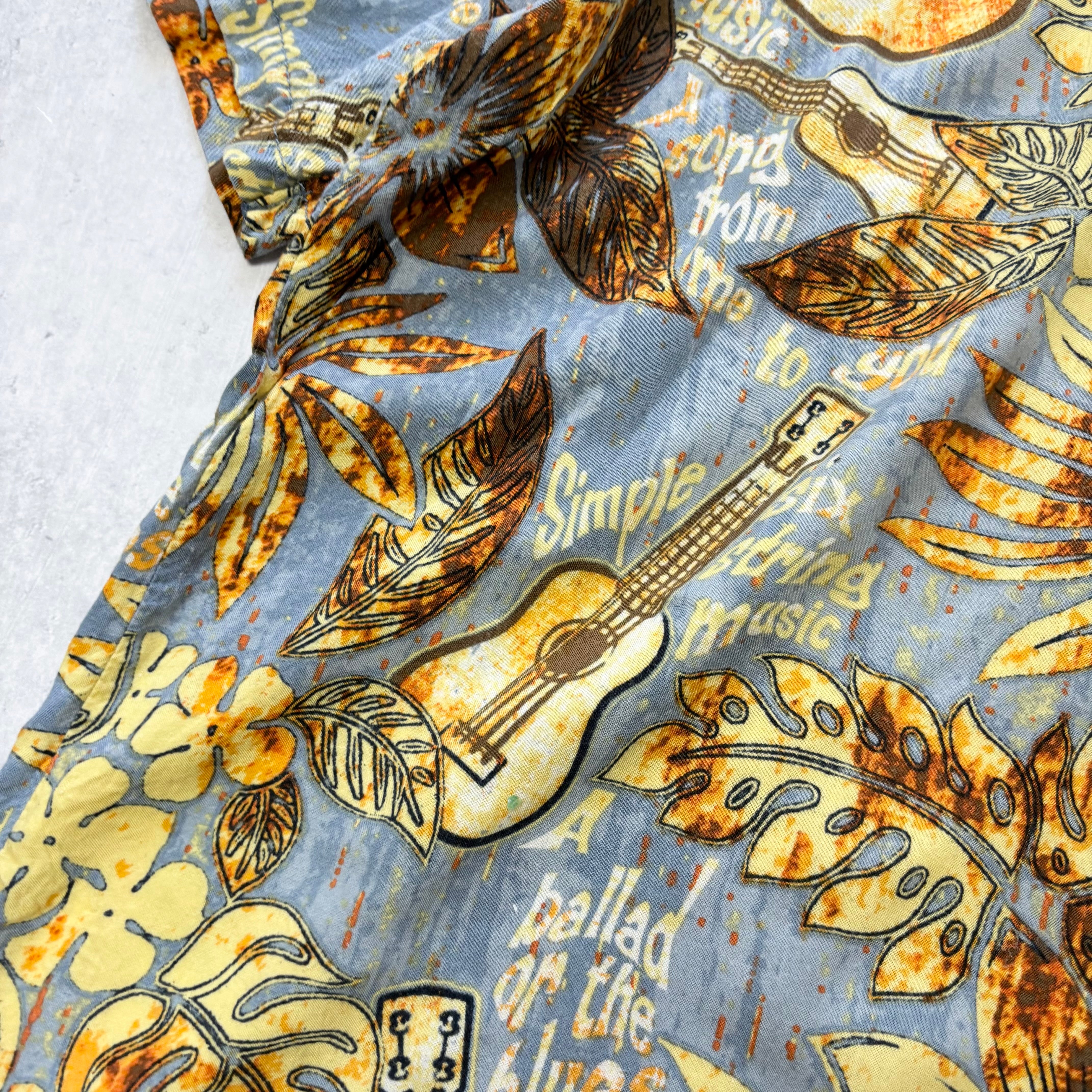 Hawaiian Shirt Mens XL Blue Floral Aloha Short Sleeve Rayon (E)