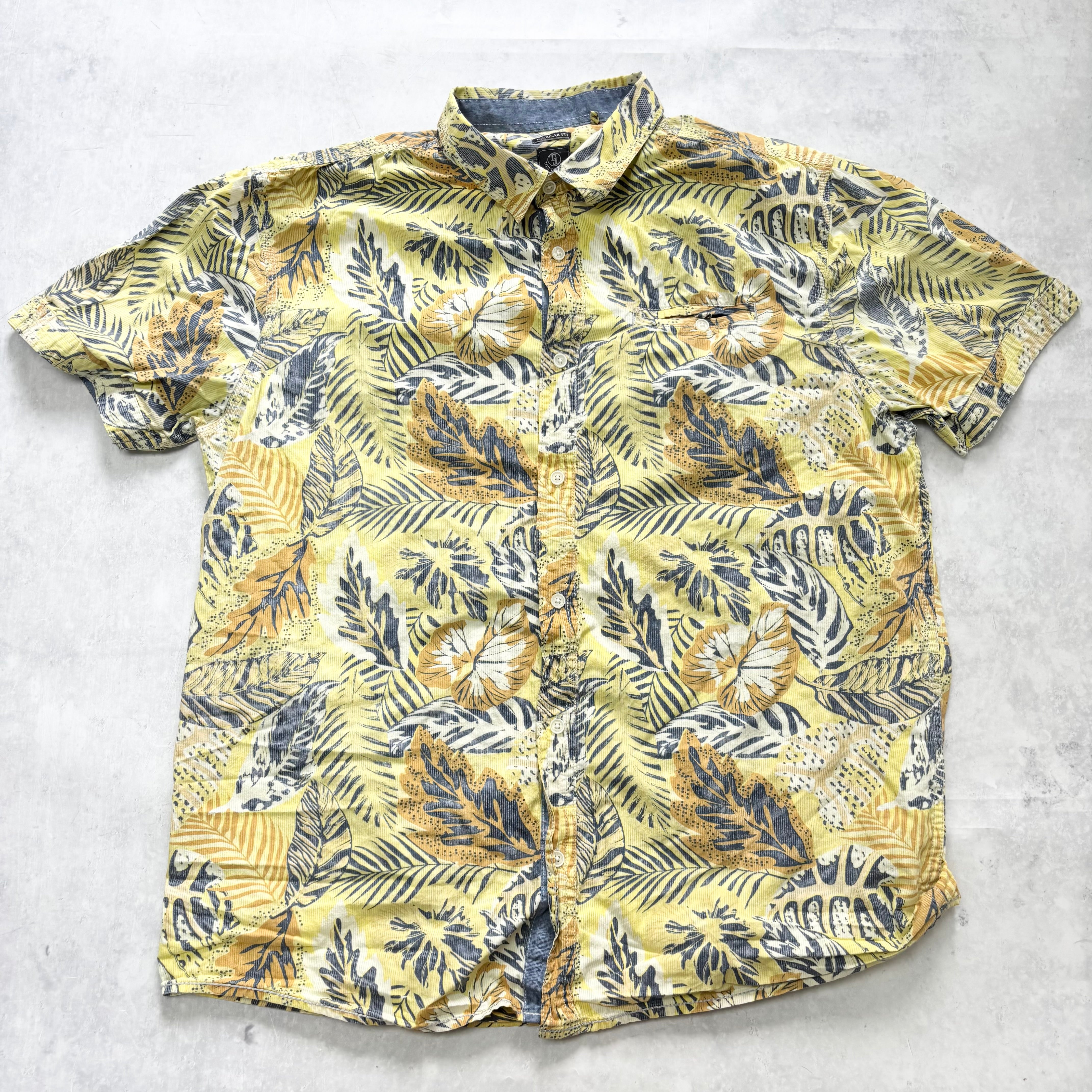Hawaiian Shirt Mens XXL Yellow Floral Aloha Short Sleeve Cotton (E)