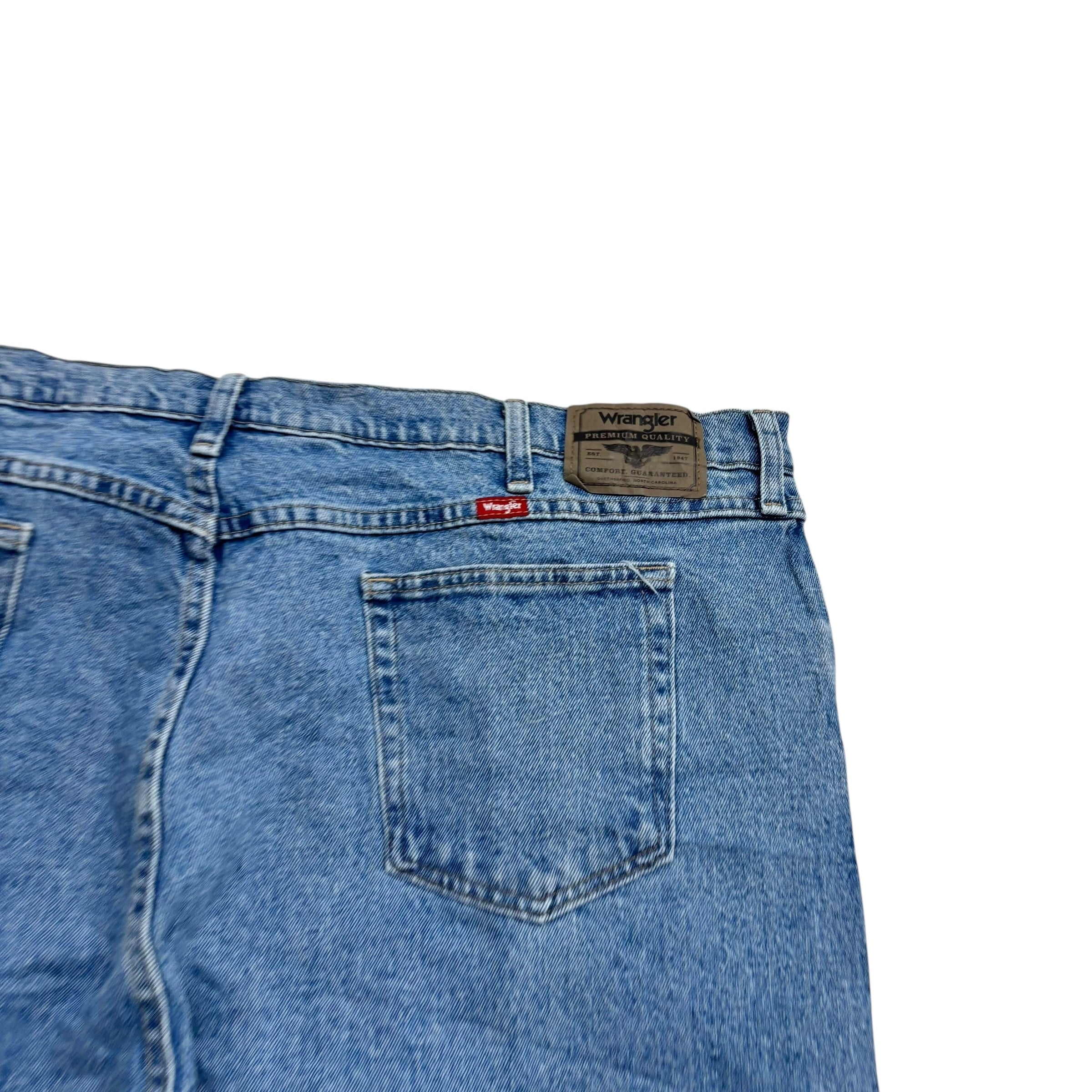 Wrangler Jeans W46 L30 Mens Light Blue Relaxed Straight Fit Denim (E)