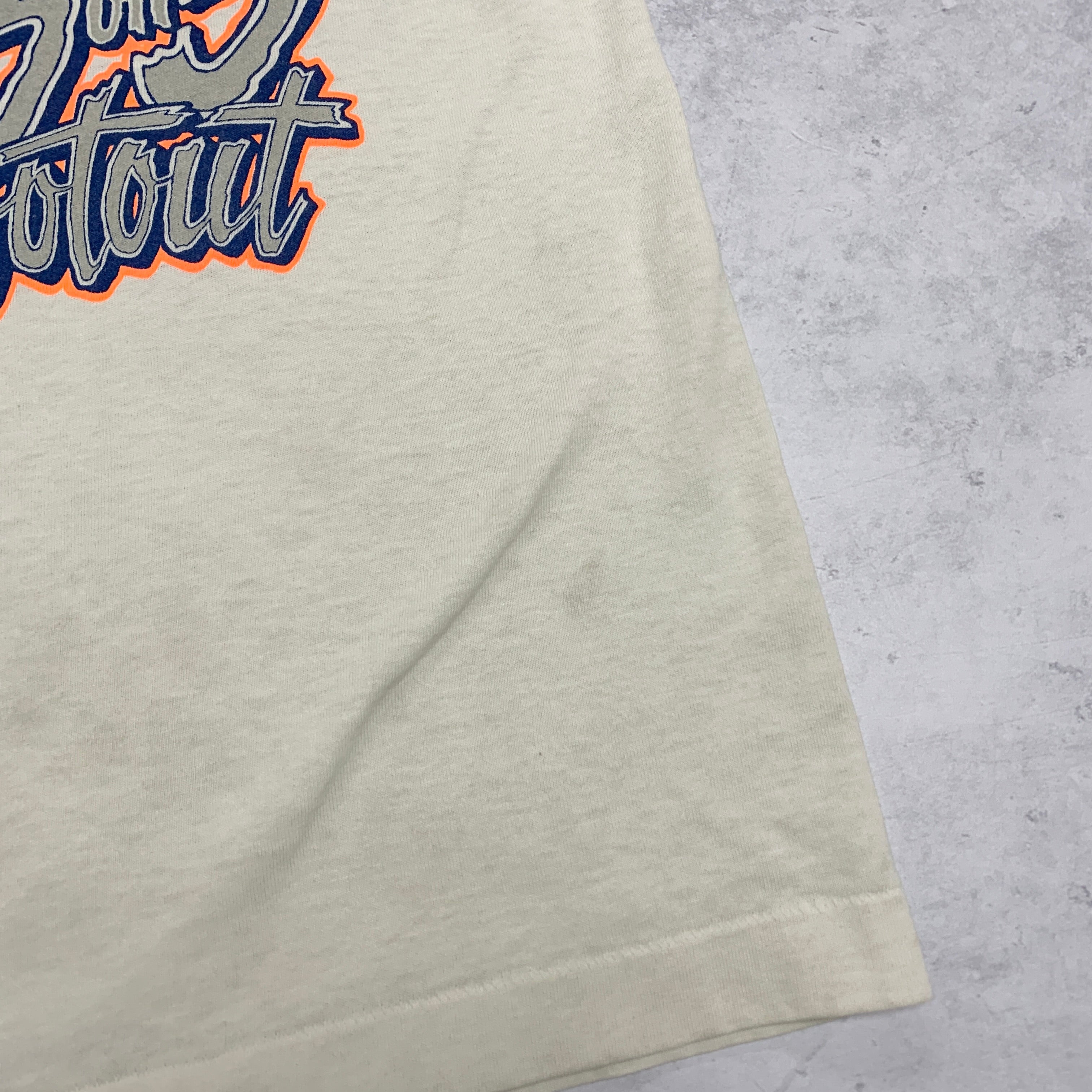 Vintage T Shirt Mens Small White Cream Single Stitch Graphic 90s USA Basketball