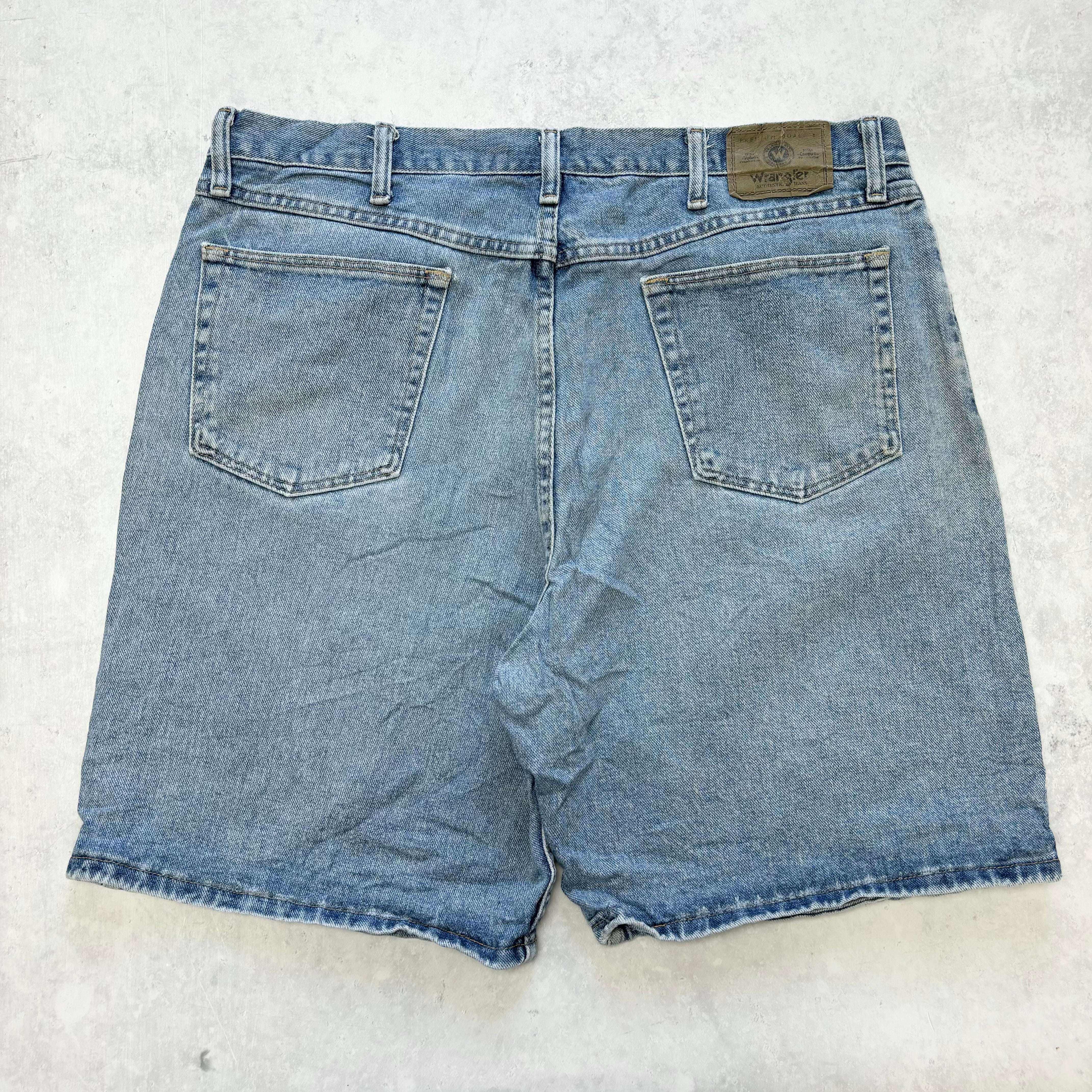 Vintage Wrangler Jorts W38 Mens Denim Shorts Light Blue Baggy Relaxed Fit