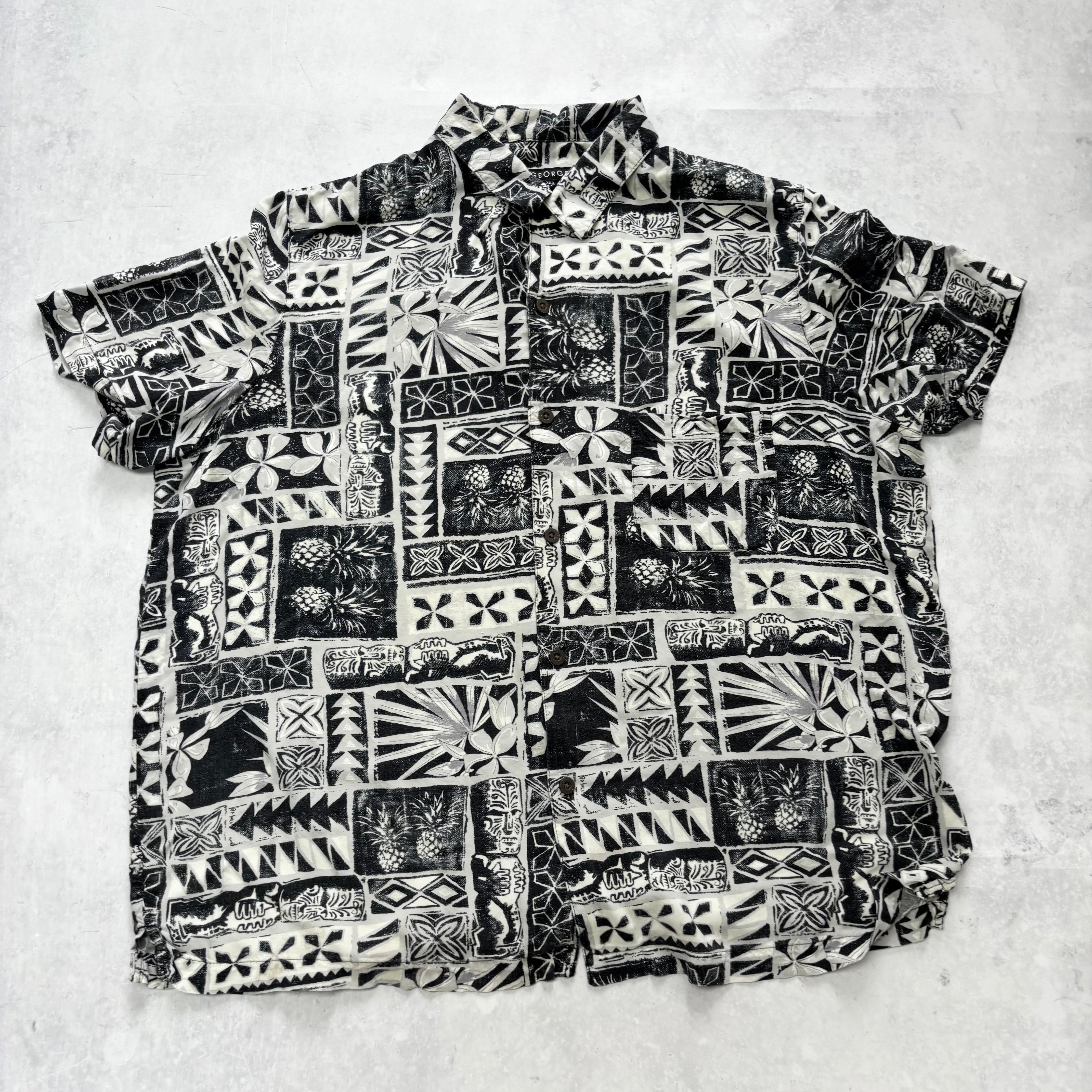 Hawaiian Shirt Mens XL Grey Floral Aloha Short Sleeve Rayon (E)