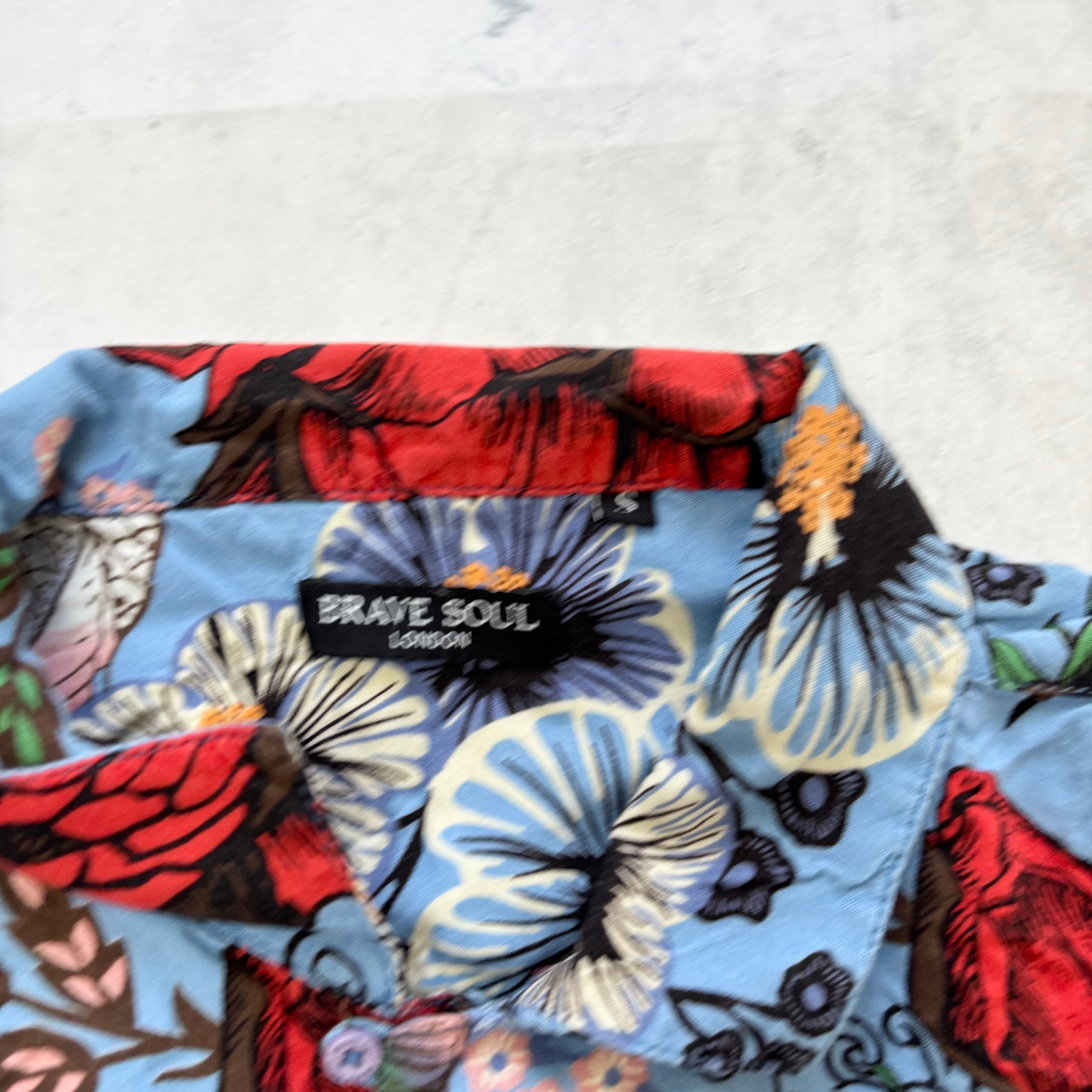 Hawaiian Shirt Mens Medium Blue Regular Fit Short Sleeve Viscose (E)