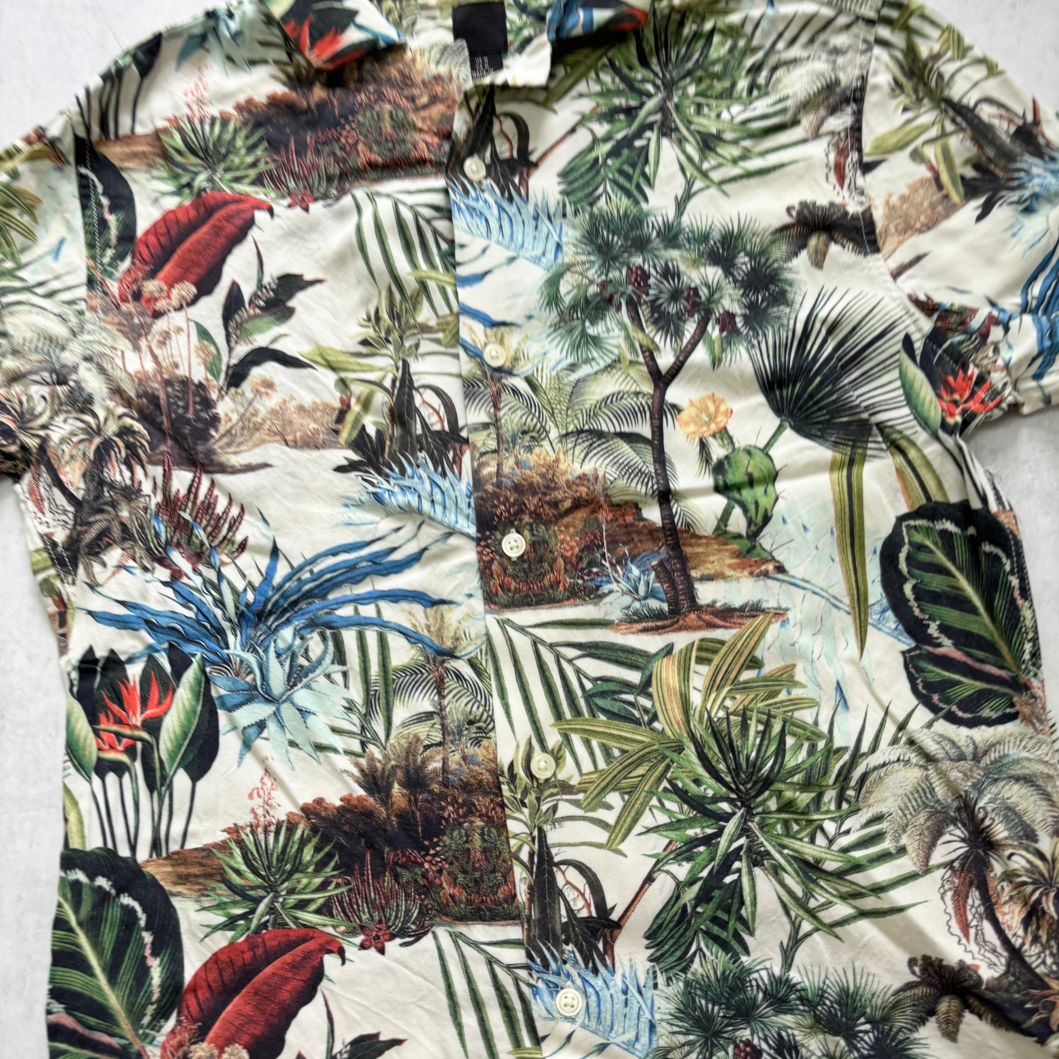 H&M Hawaiian Shirt Mens Medium Regular Fit Short Sleeve Viscose (E)