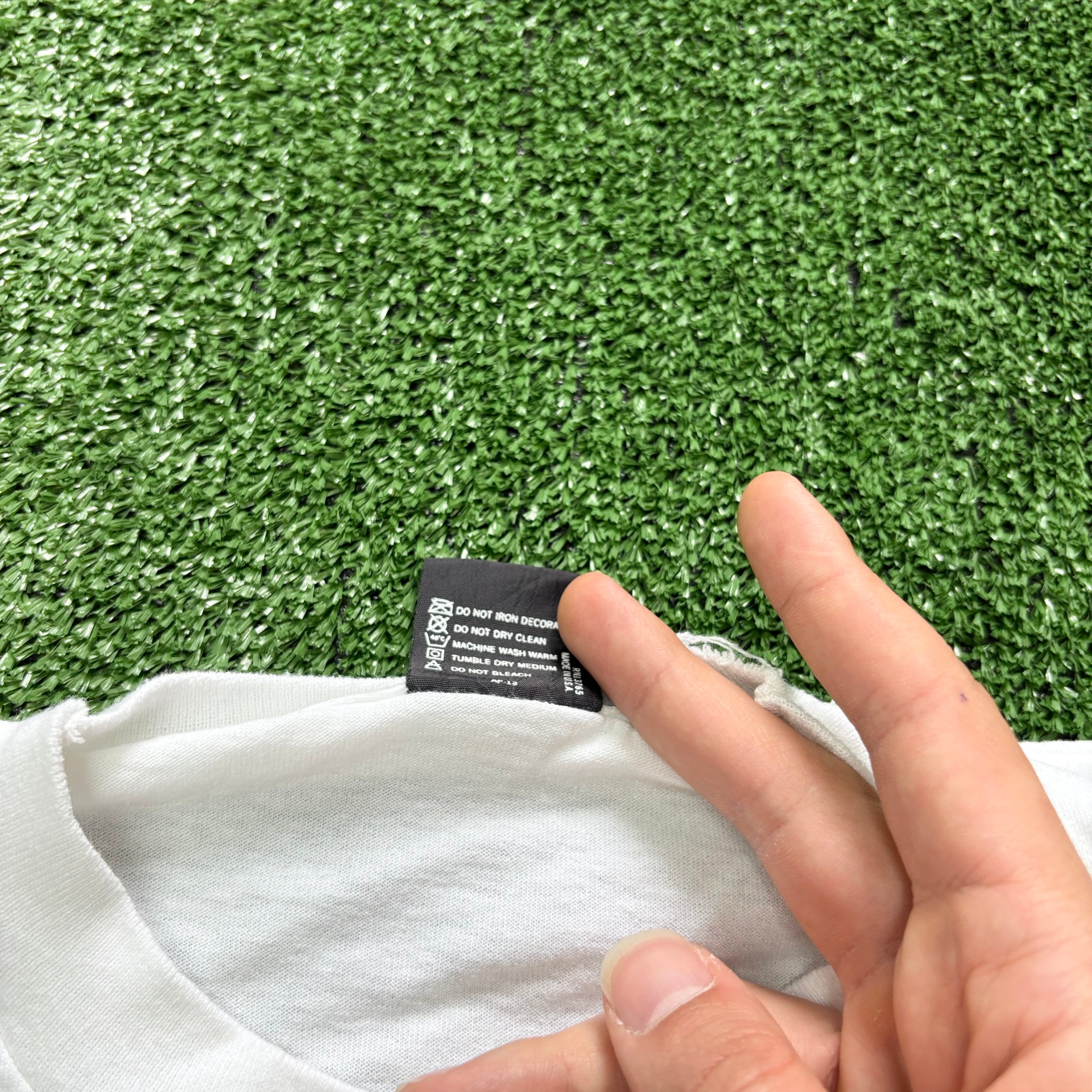 Vintage T Shirt Mens Medium White Single Stitch Graphic Print 90s USA Sports