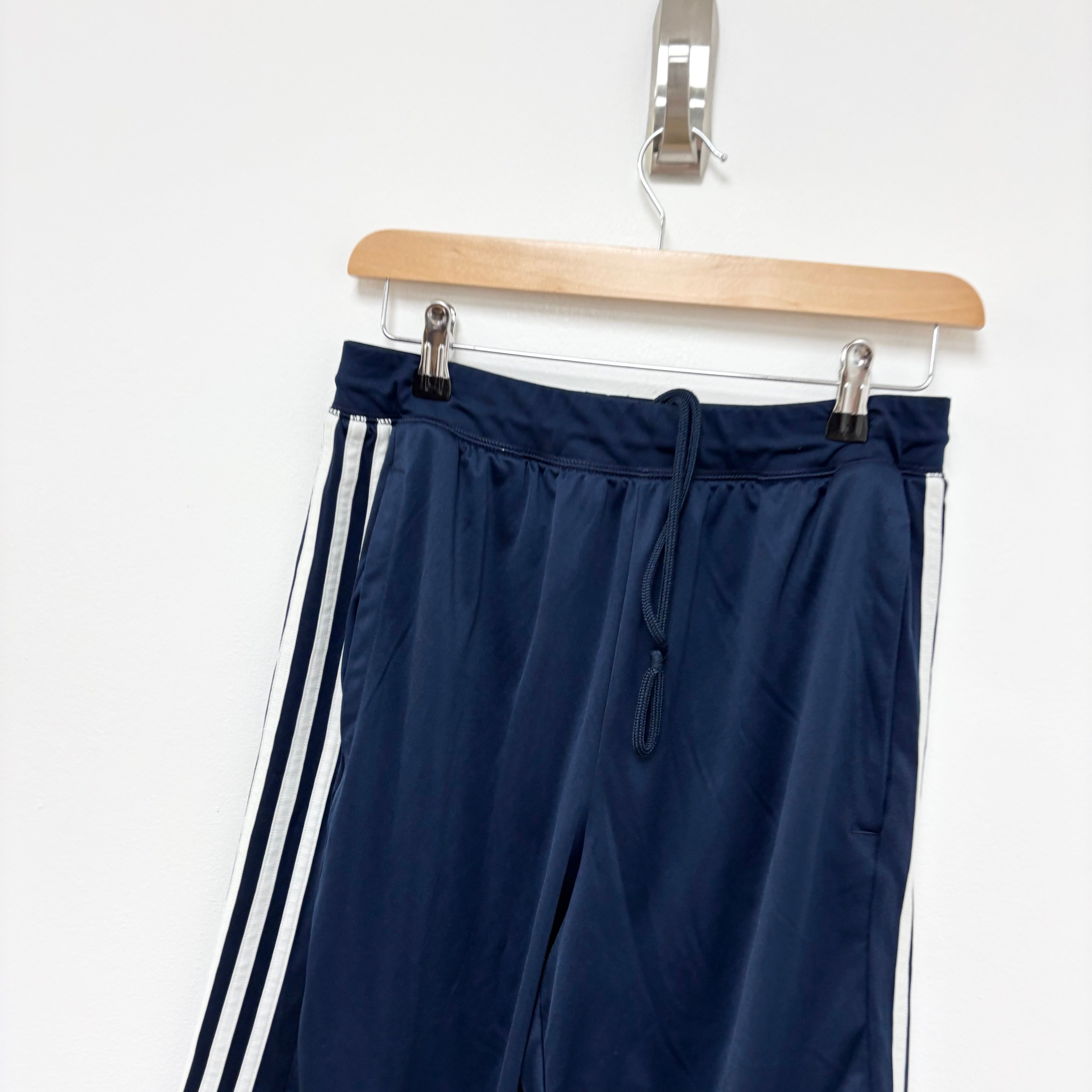 Adidas Shorts Mens Medium Navy Blue Sports Running Gym Athletic Pockets (E)