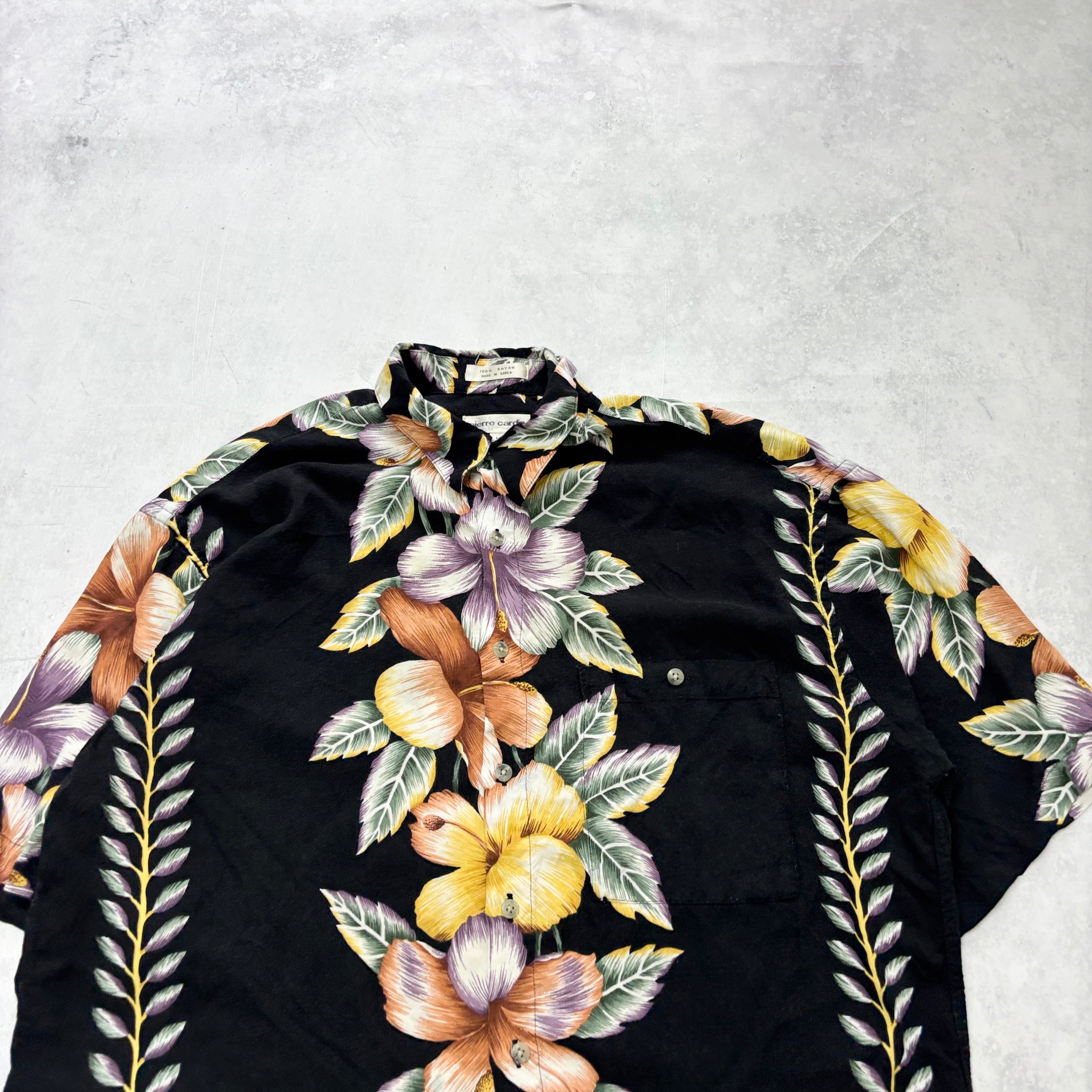 Vintage Hawaiian Shirt Mens Large Black Pierre Cardin Short Sleeve Rayon (E)