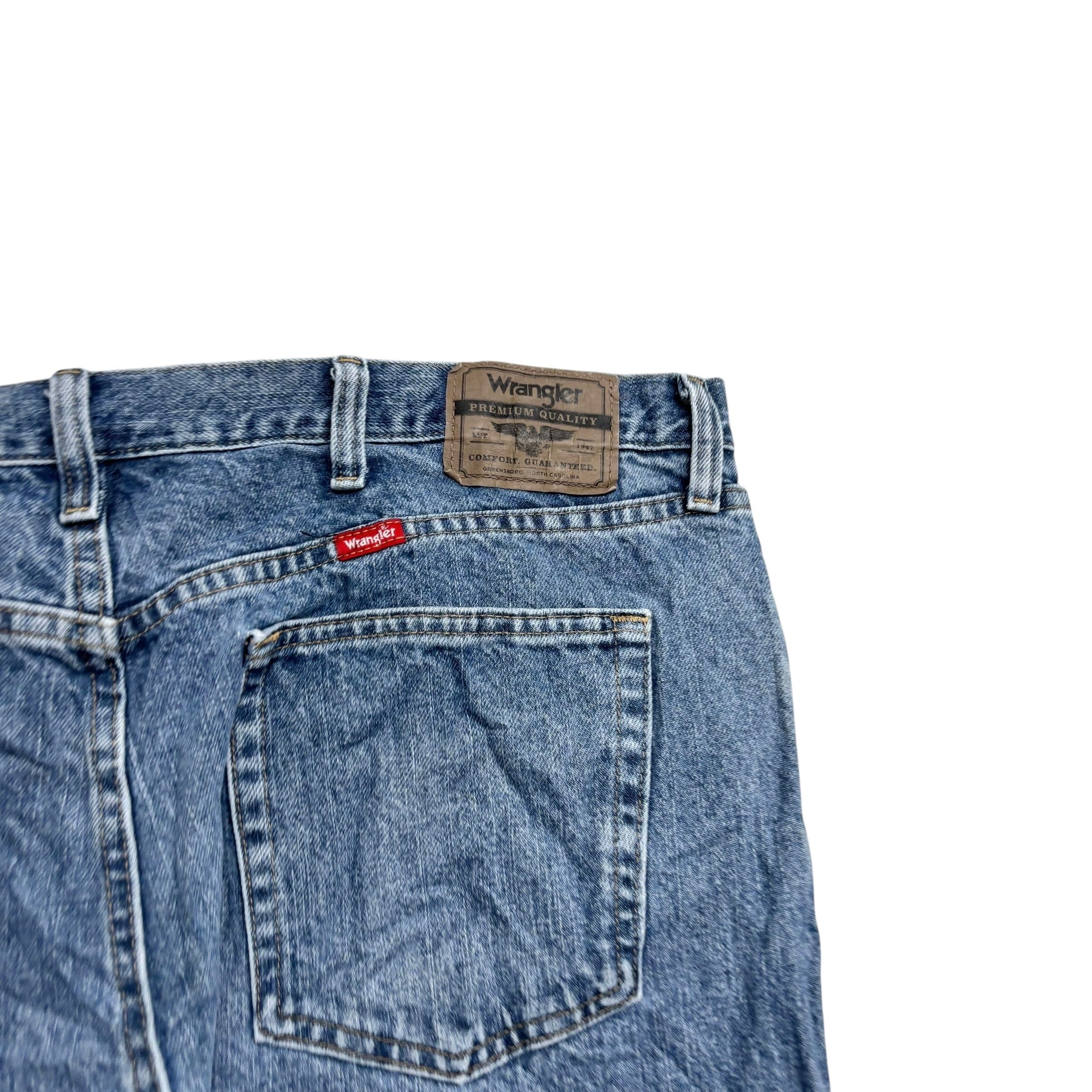 Wrangler Jeans W40 L30 Mens Light Blue Regular Straight Fit Denim