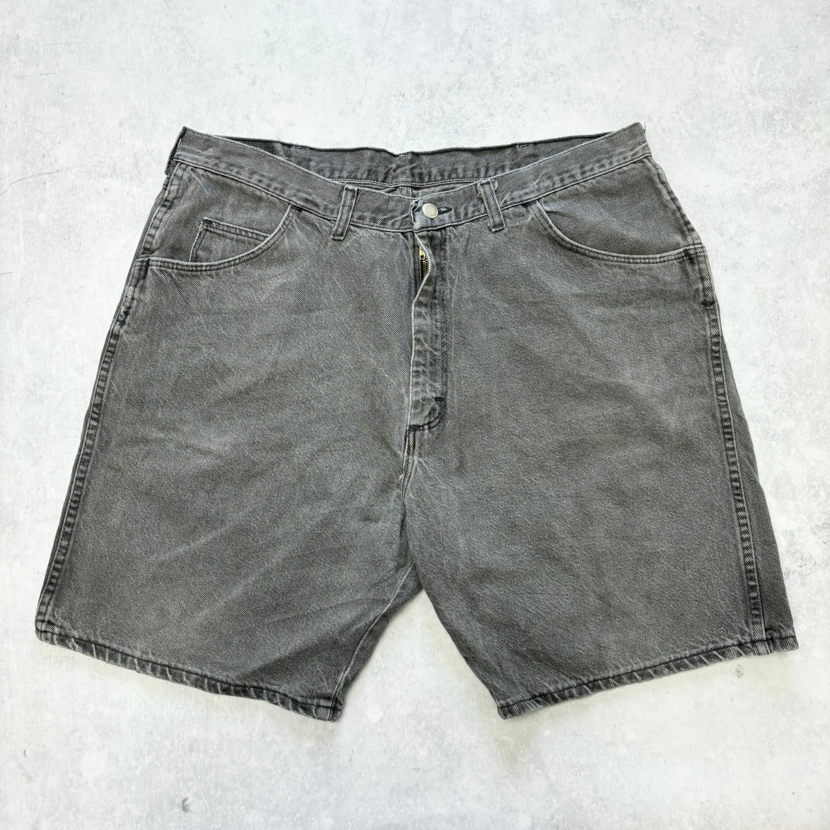 Vintage Wrangler Jorts W38 Mens Denim Shorts Grey Baggy Relaxed Fit