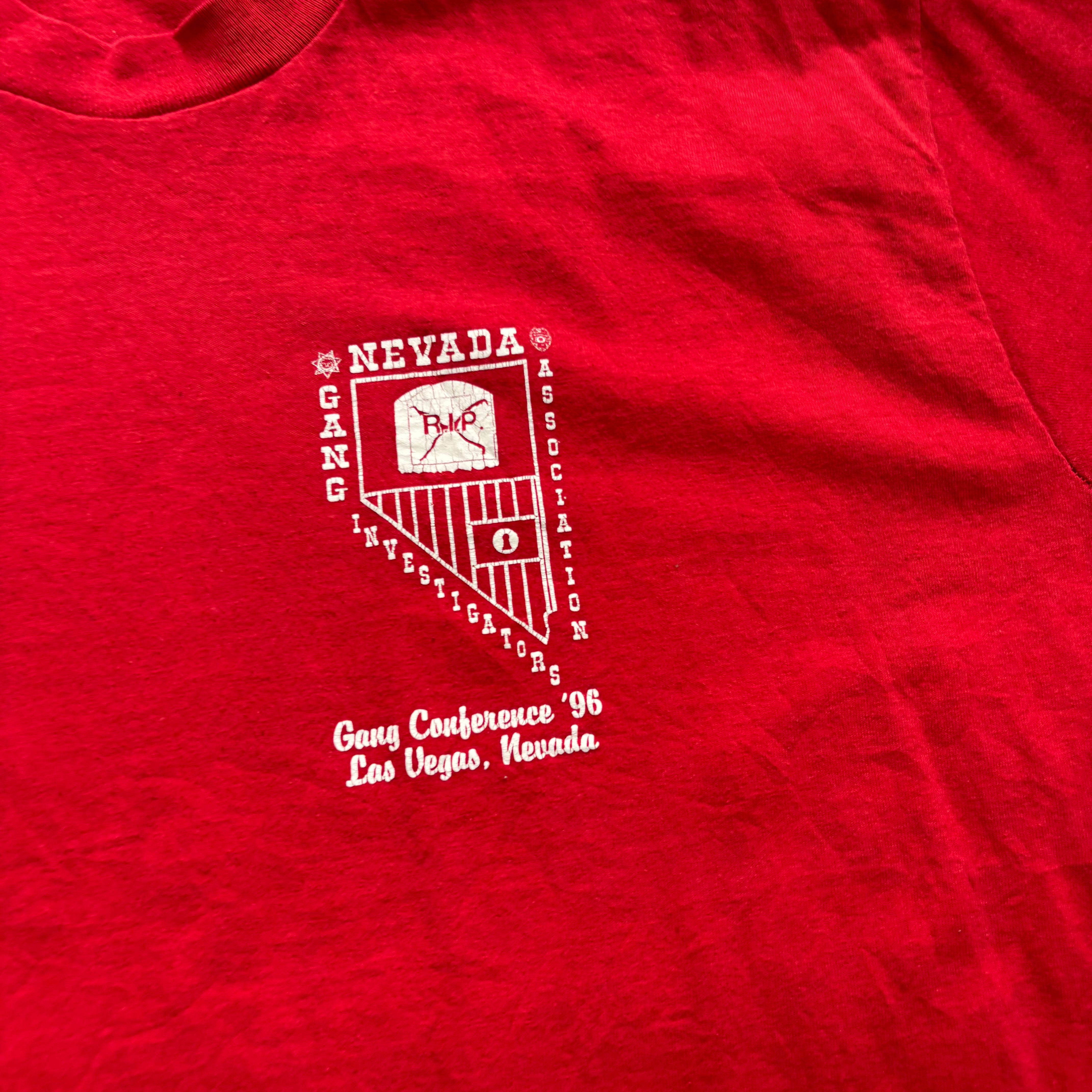 Vintage T Shirt Mens Medium Red Single Stitch Graphic Print 90s USA (E)