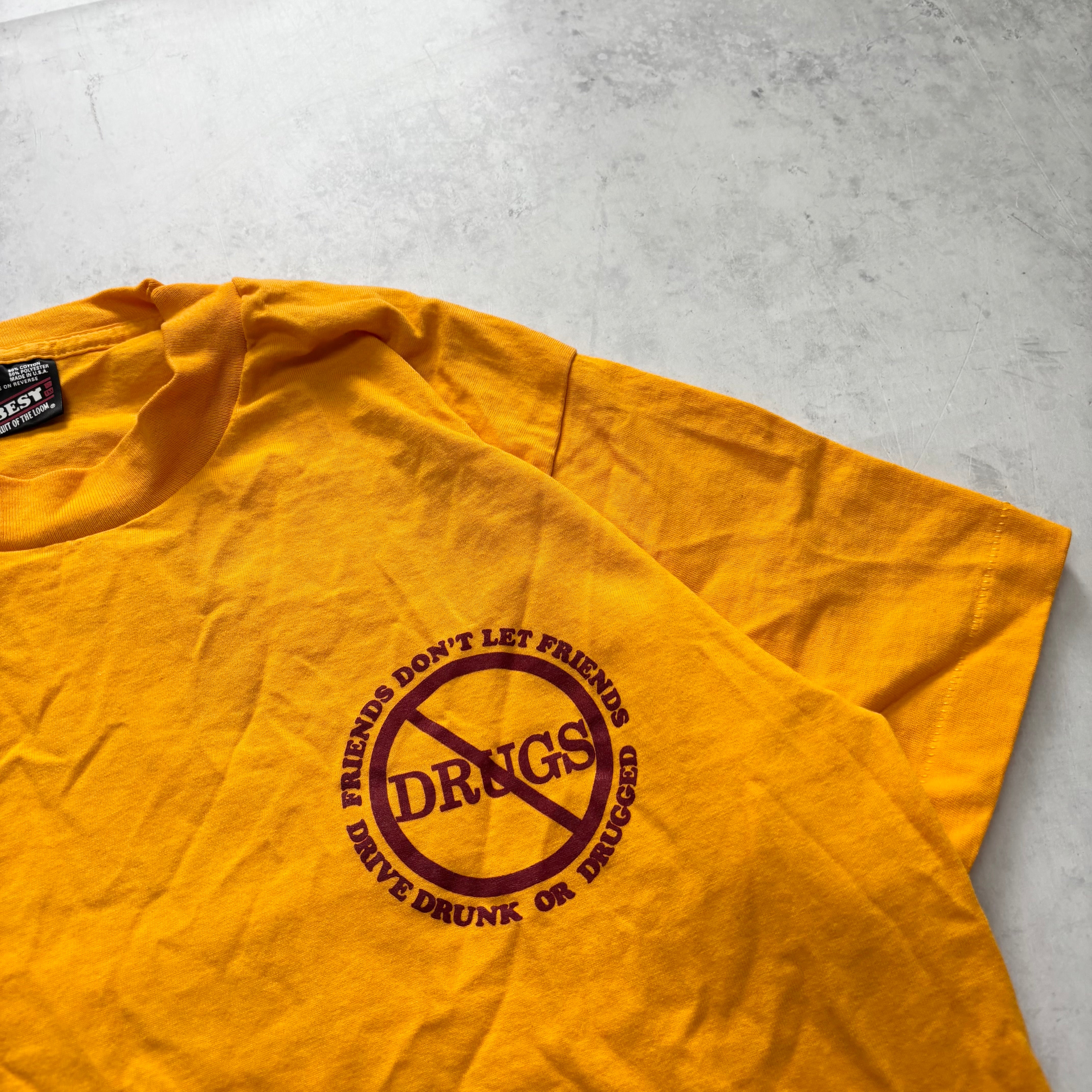 Vintage T Shirt Mens Large Yellow Single Stitch Graphic Print 90s USA (E)