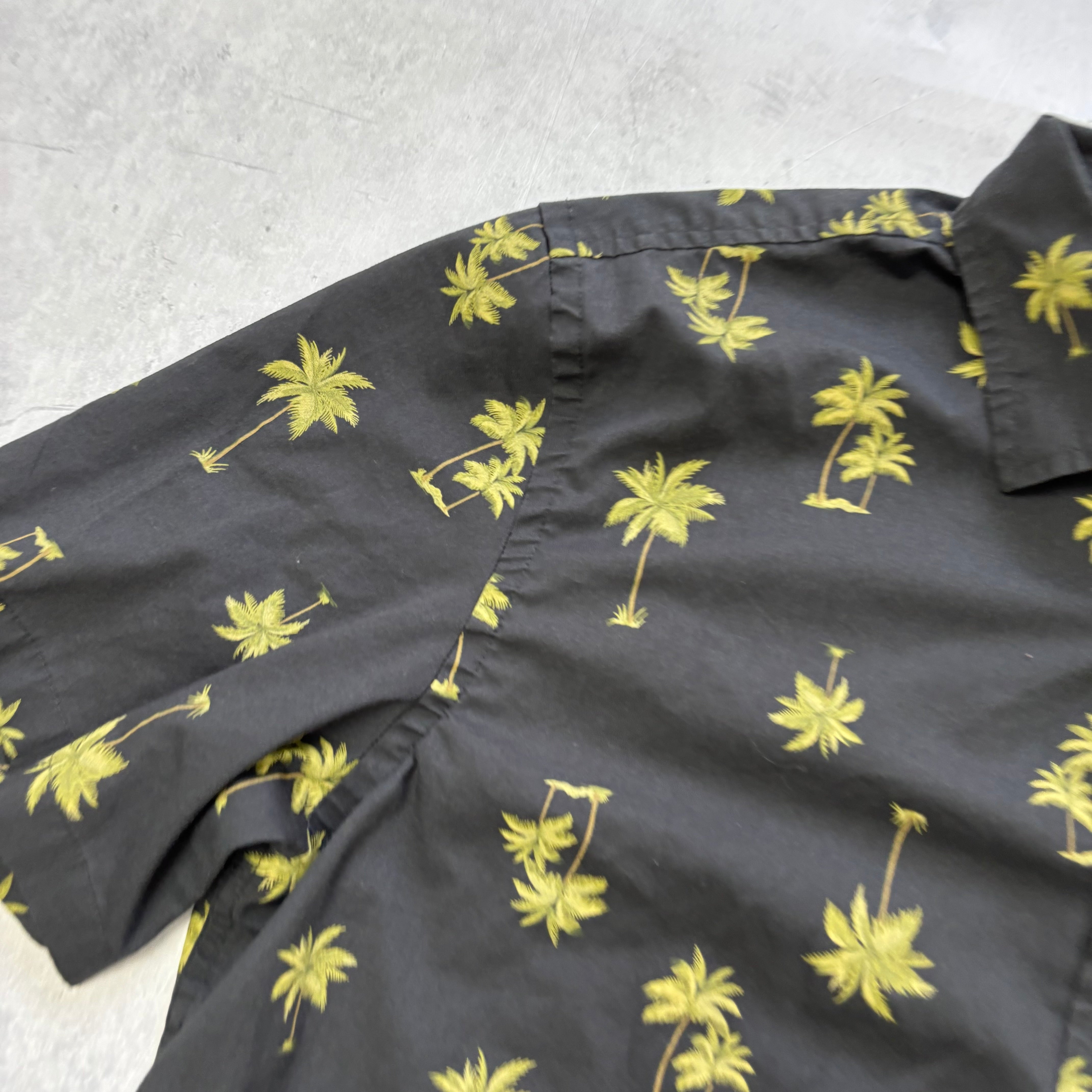 Old Navy Hawaiian Shirt Mens Large Grey Short Sleeve Regular Fit Cotton (E)