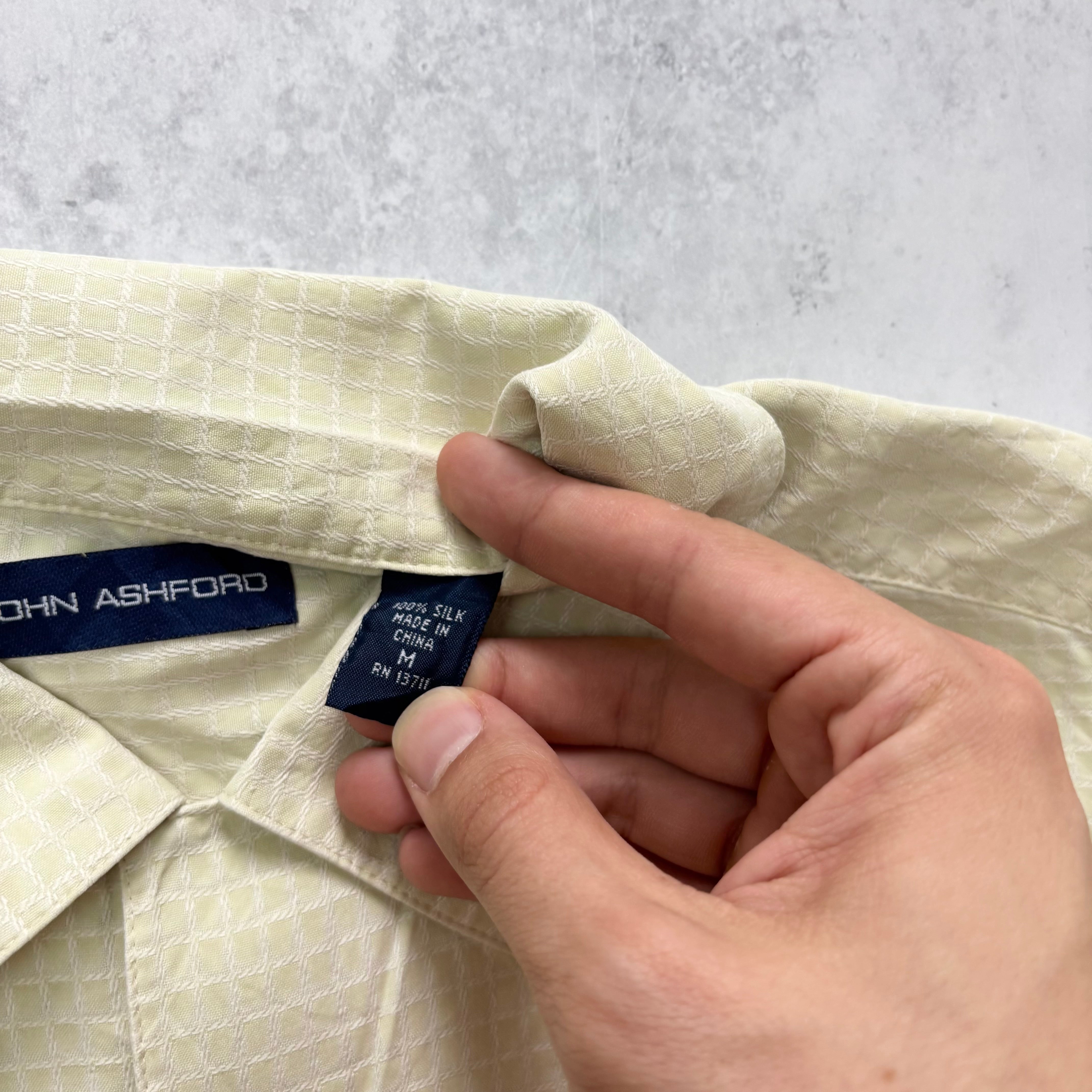 Vintage Silk Shirt Mens Medium Pale Yellow Check Short Sleeve (E)