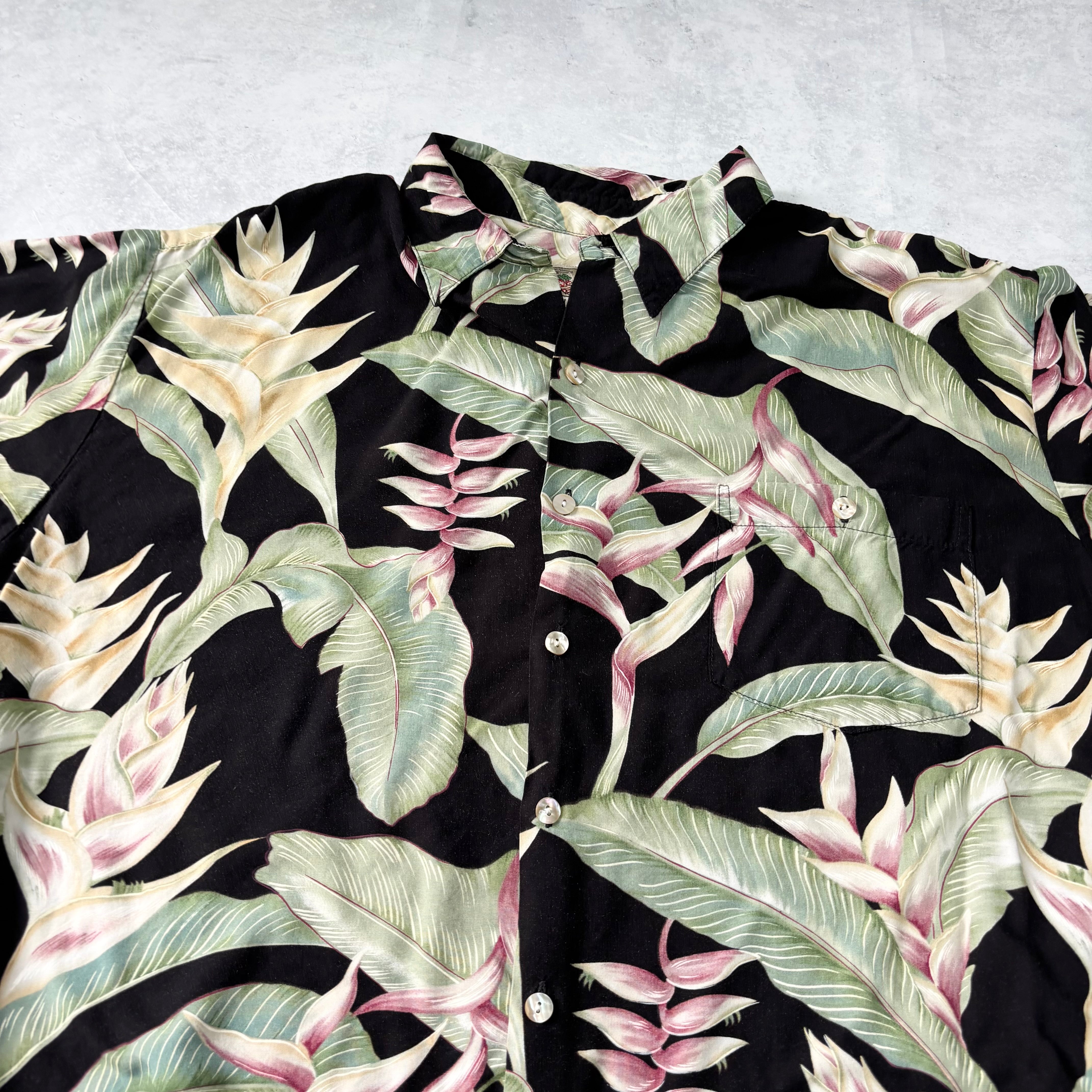 Vintage Hawaiian Shirt Mens XXL Black Floral Short Sleeve Tori Richard Rayon (E)