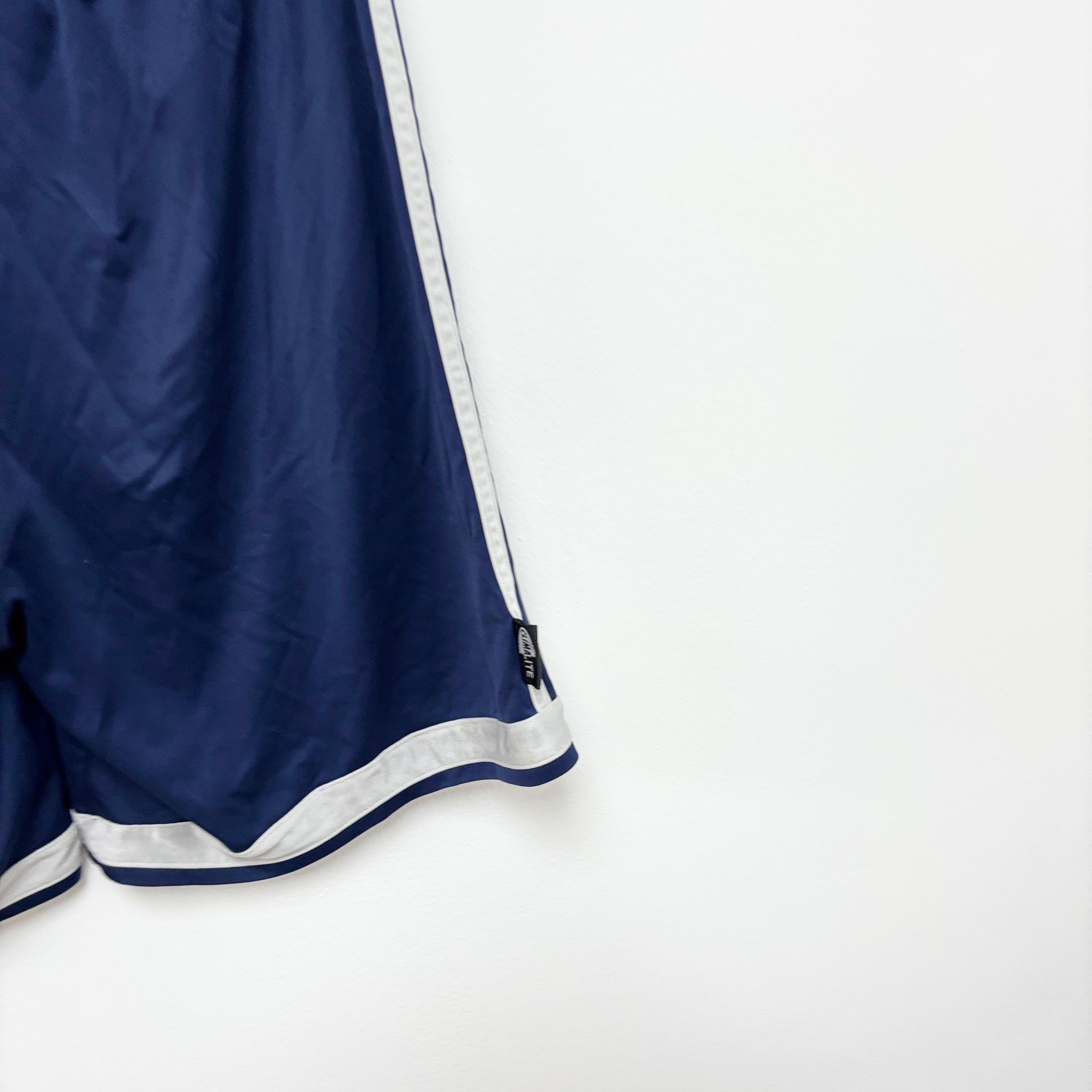 Adidas Shorts Mens Medium Navy Blue Sports Running Gym Athletic (E)