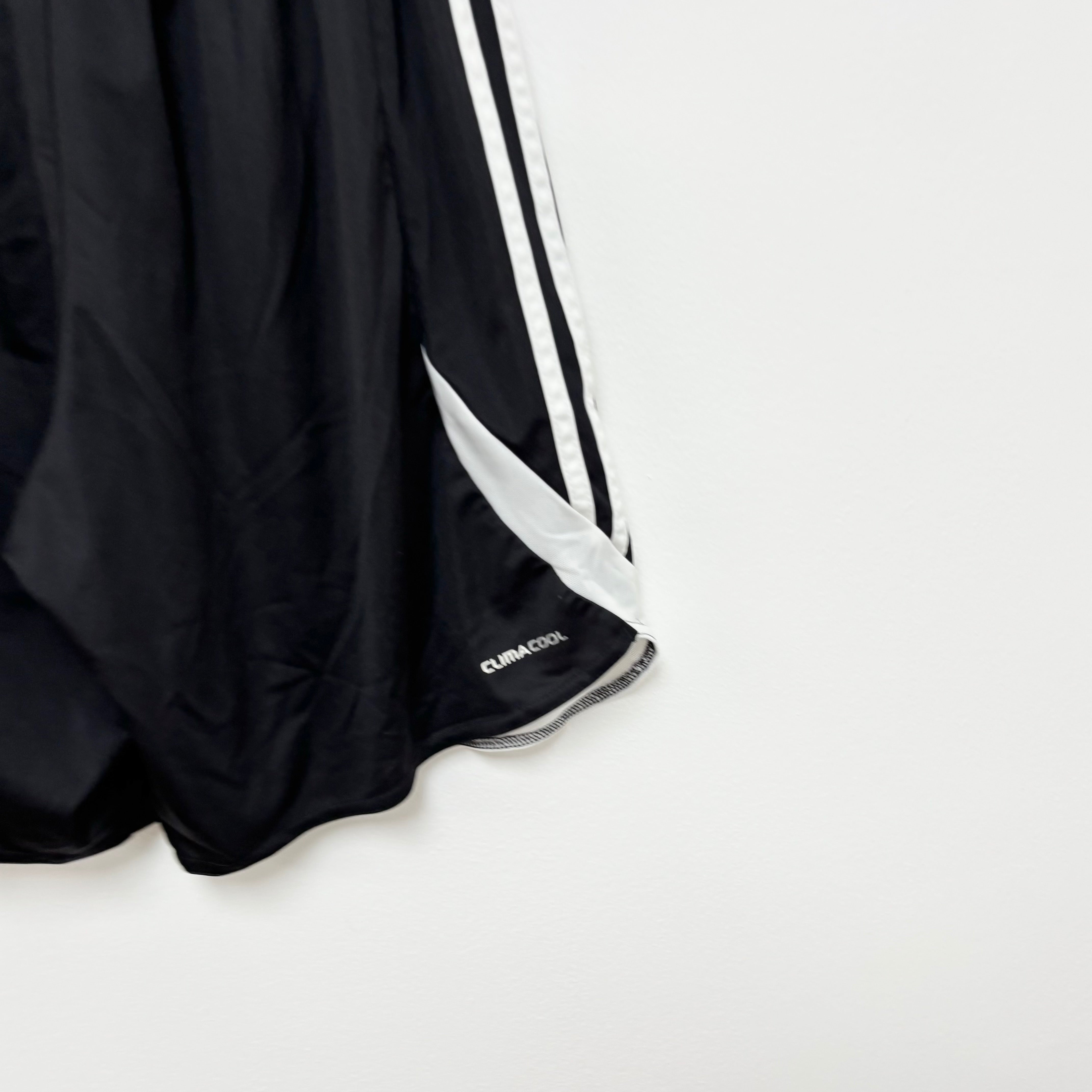 Adidas Shorts Mens Medium Black Sports Running Gym Athletic Climacool (E)