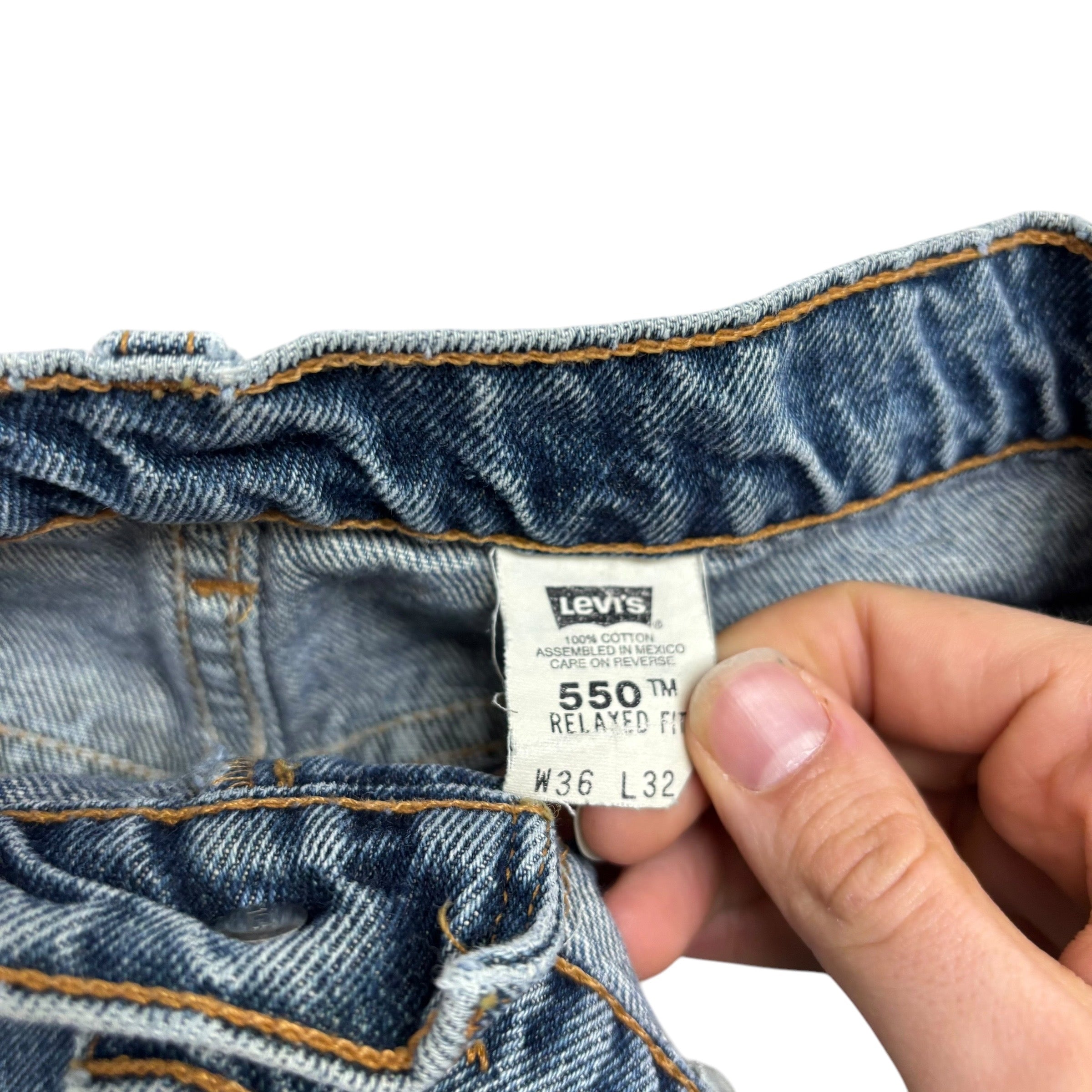 Levis 550 Jeans W34 L32 Mens Mid Blue Relaxed Straight Fit Vintage Denim