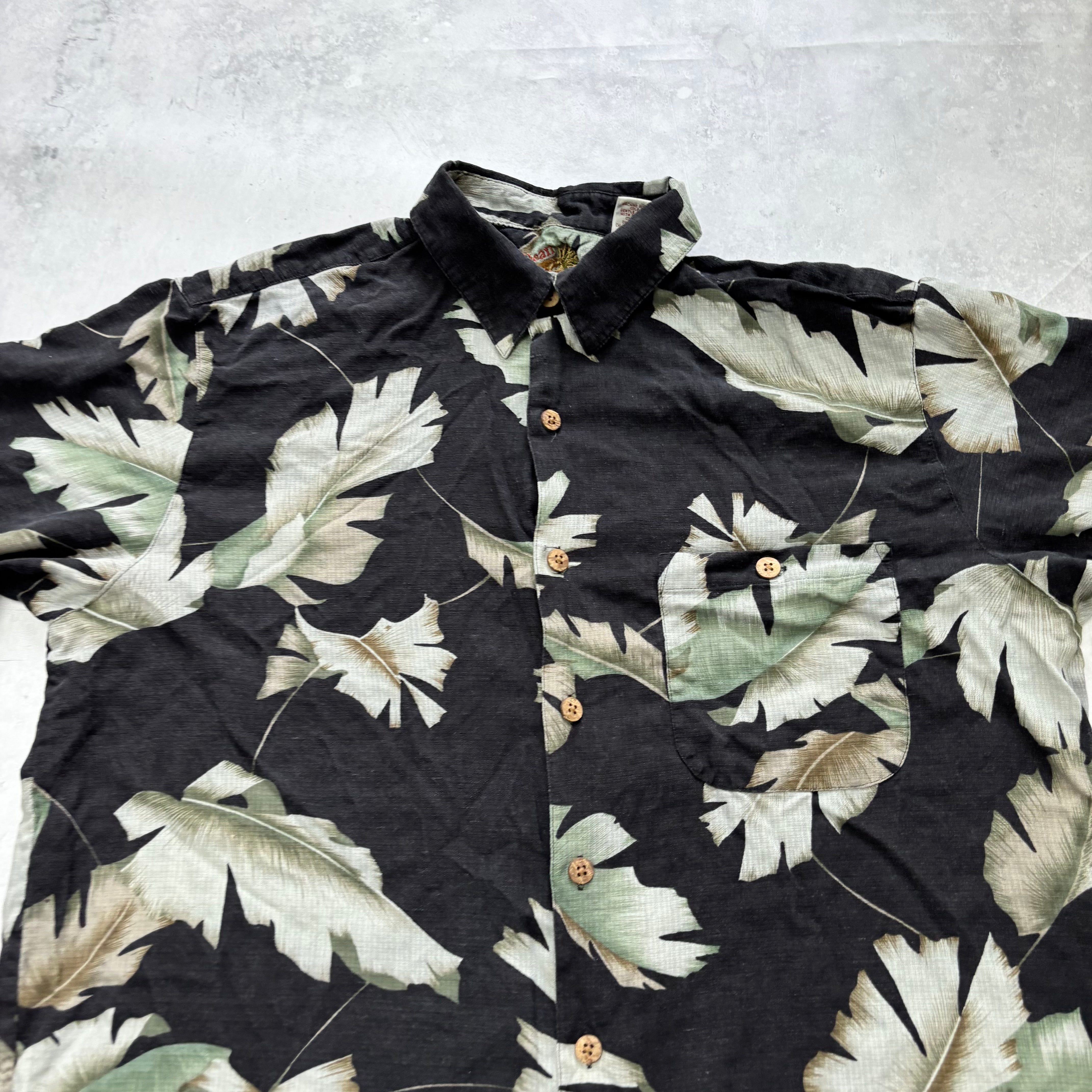 Vintage Hawaiian Shirt Mens Large Black Floral Aloha Short Sleeve Silk (E)