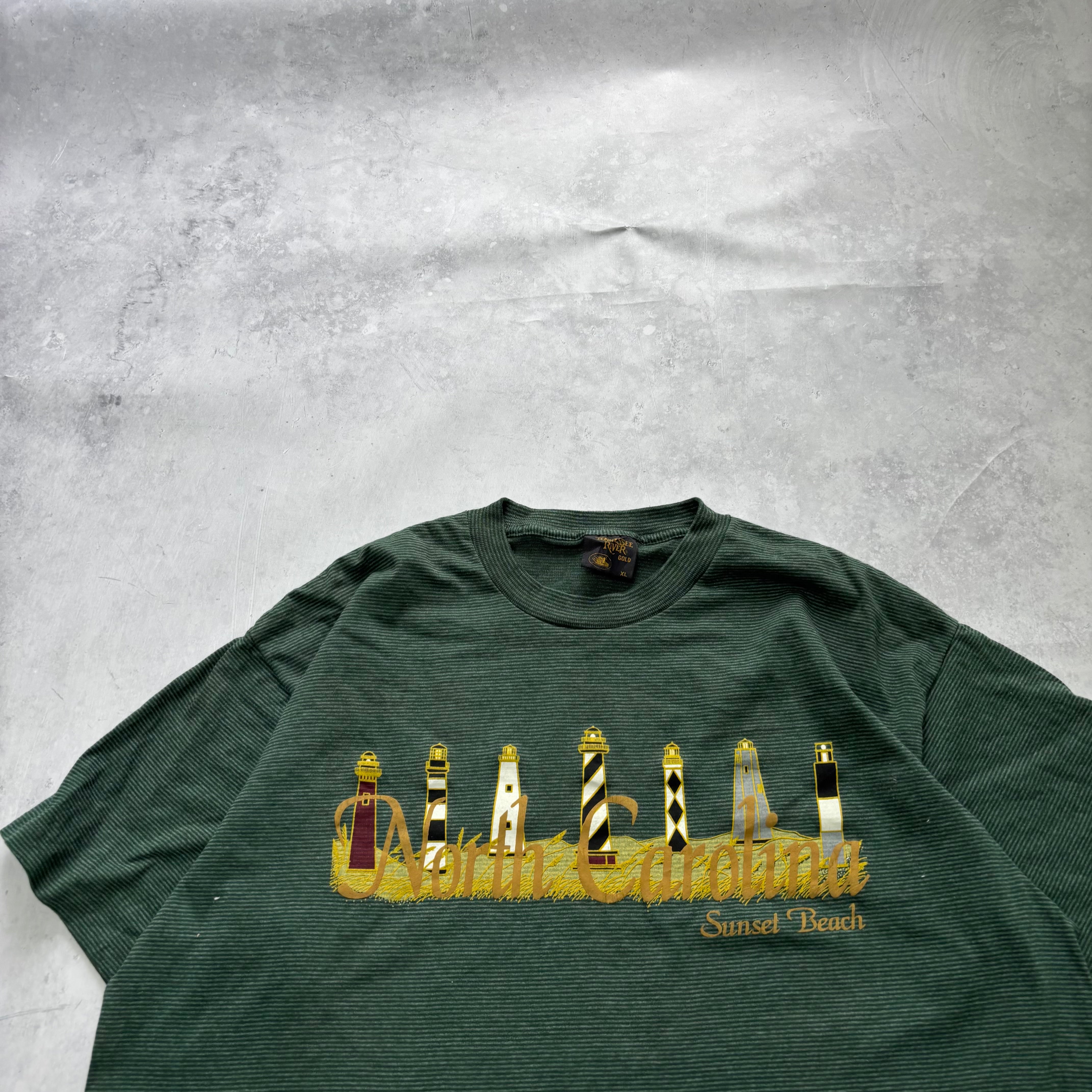Vintage T Shirt Mens XL Green Single Stitch Graphic Print 90s USA Tourist (E)
