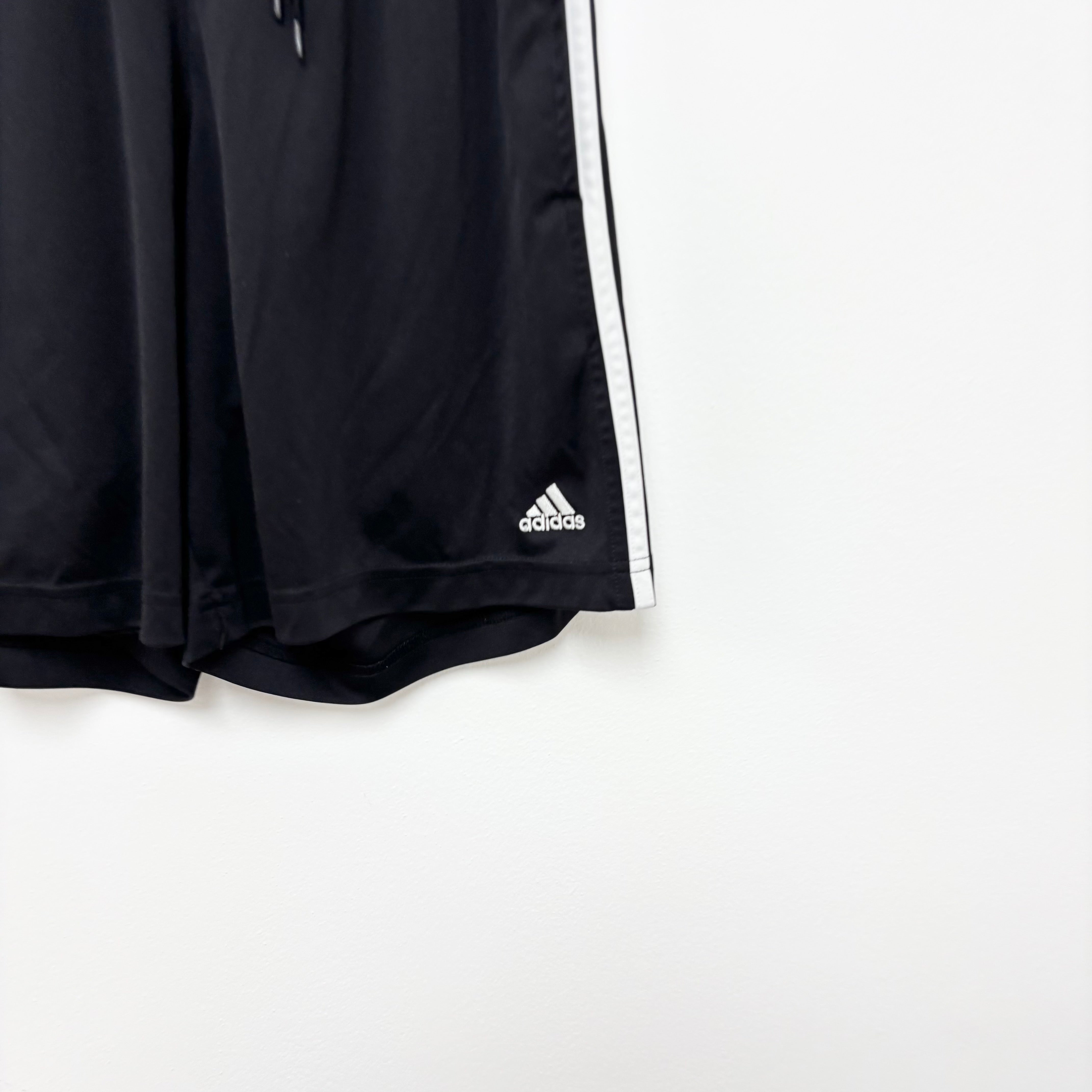 Adidas Shorts Mens Small Black Sports Running Gym Athletic Pockets Y2K (E)