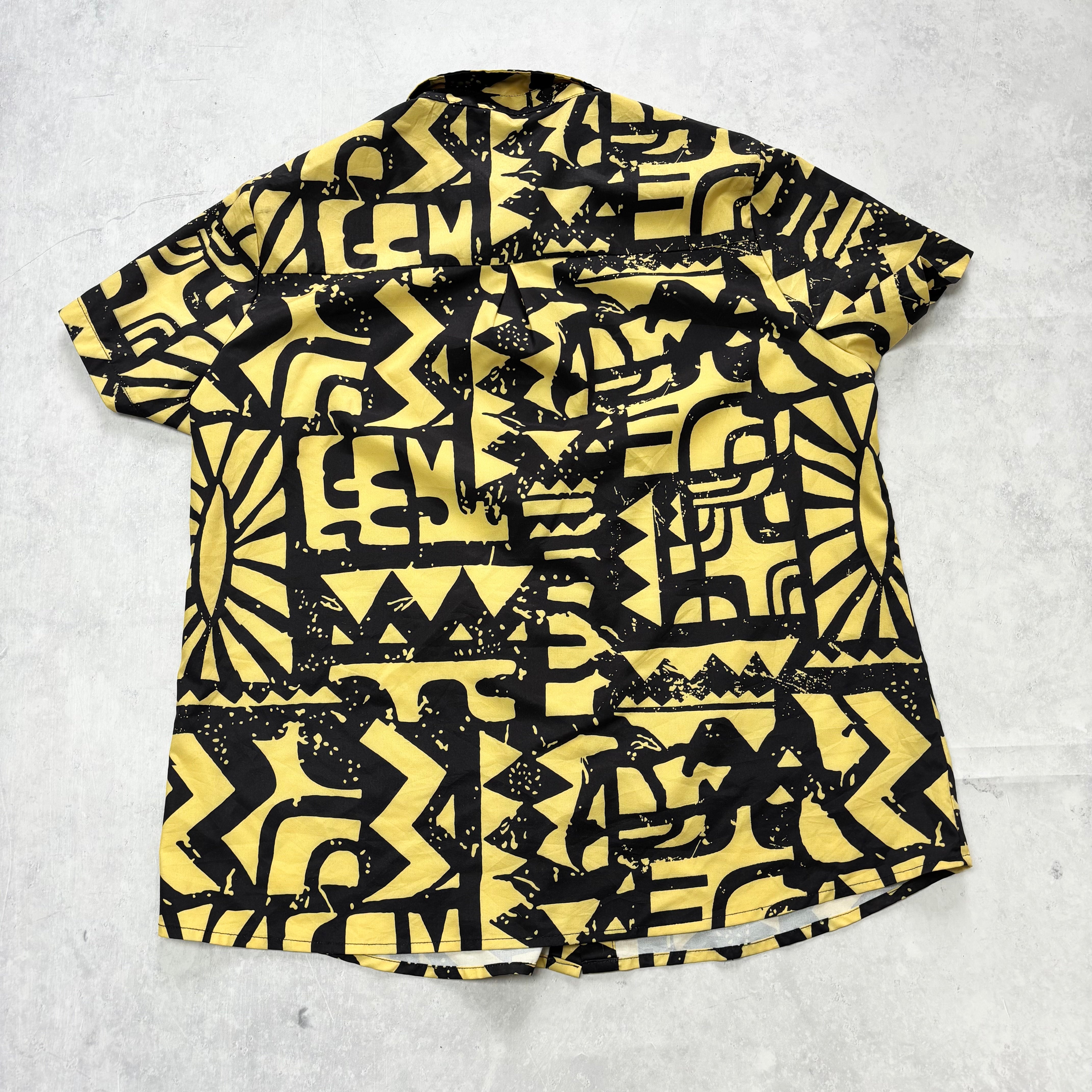 Vintage Funky Shirt Mens Medium Black Yellow Pattern Short Sleeve Poly (E)