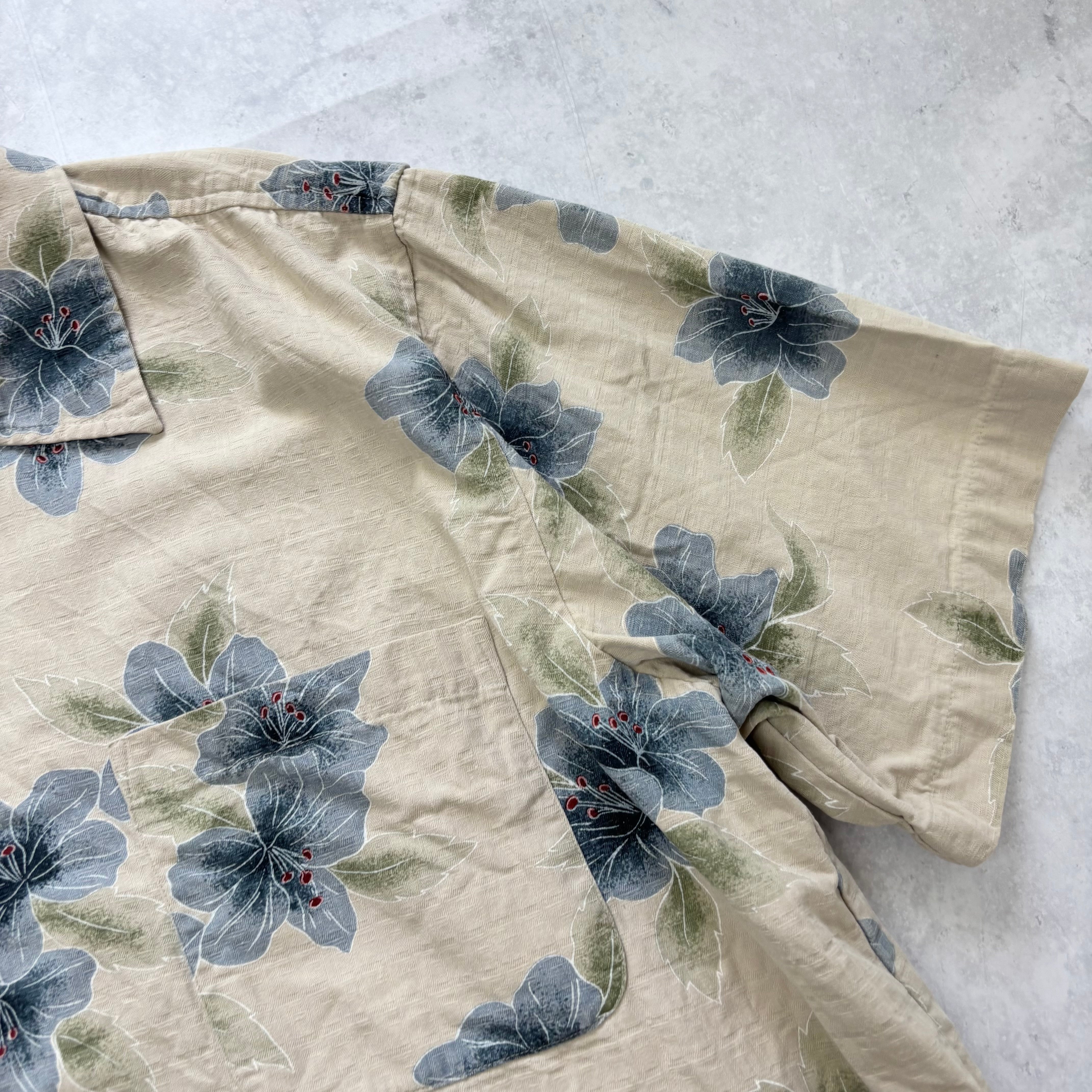 Vintage Hawaiian Shirt Mens Large Beige Silk Floral Aloha Short Sleeve