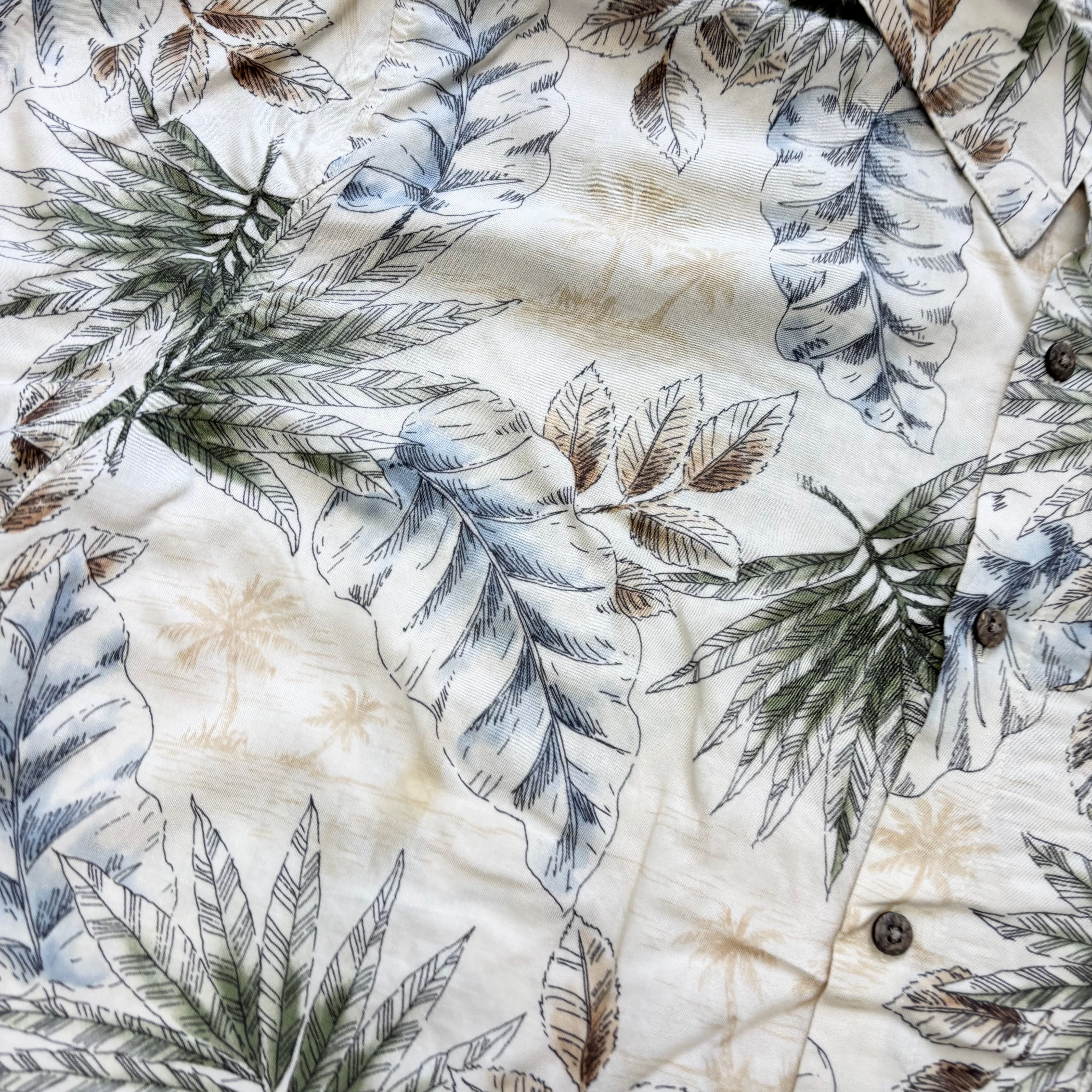 Vintage Hawaiian Shirt Mens XL Beige Floral Aloha Short Sleeve Rayon (E)