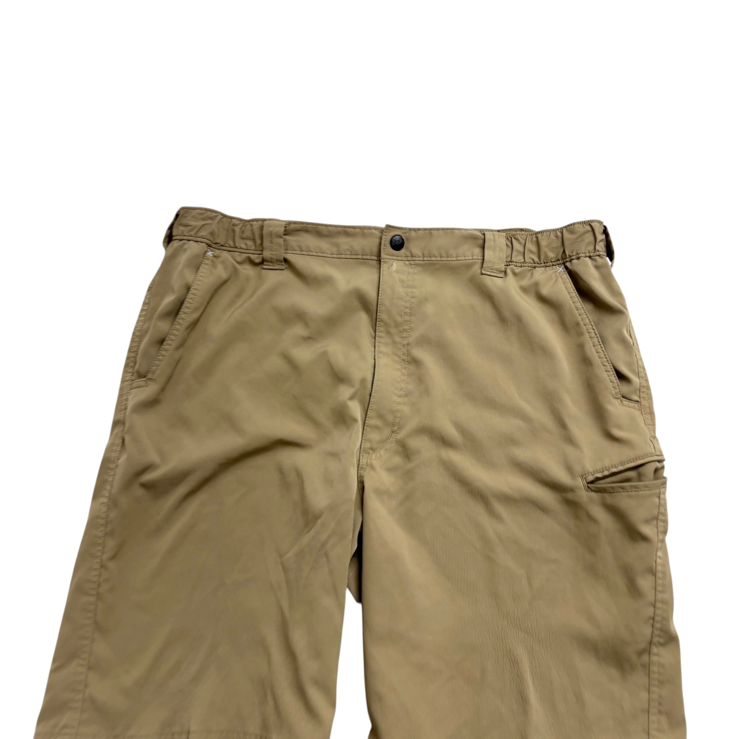 Wrangler Walking Shorts W40 Mens Beige Relaxed Fit Stretch (F)