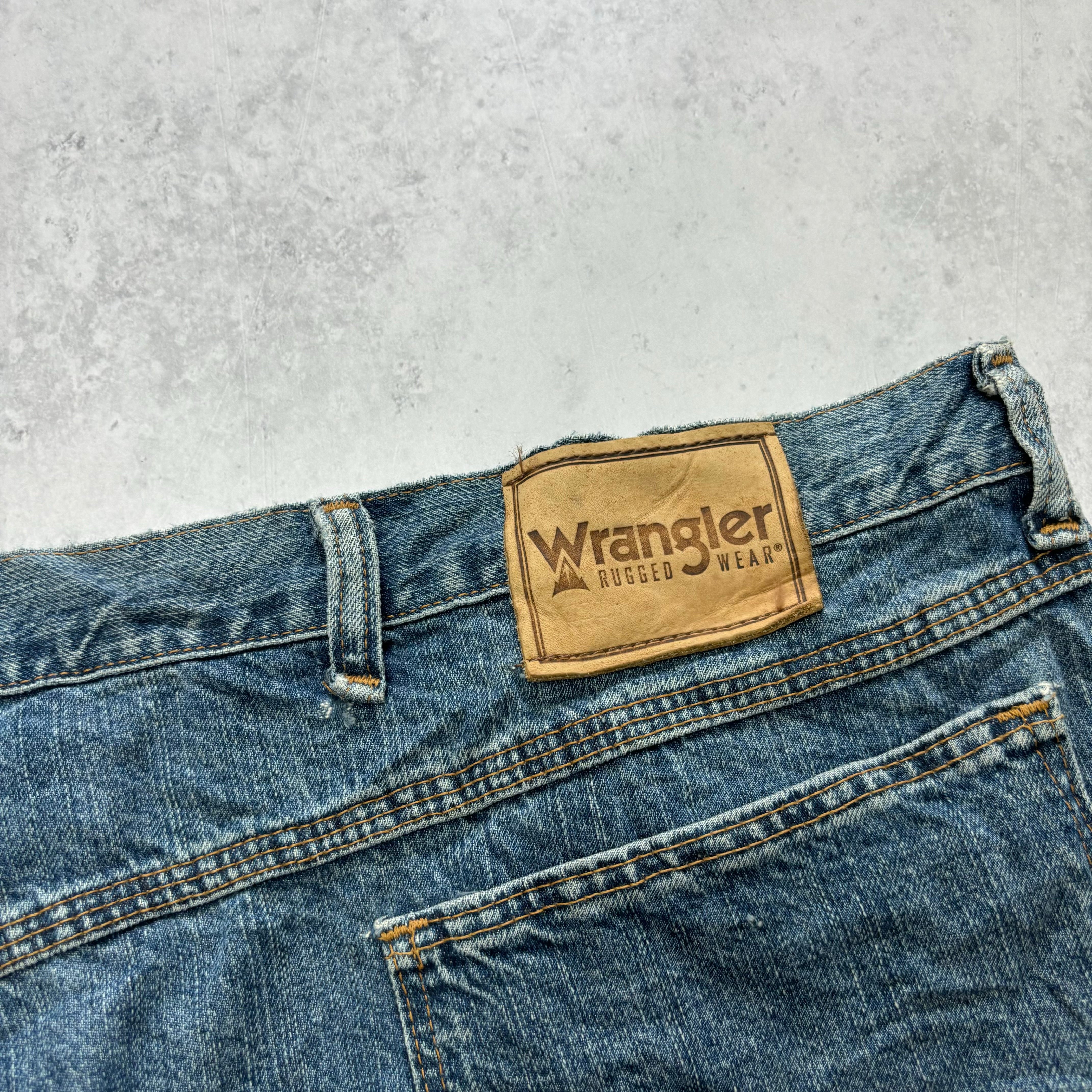 Vintage Wrangler Jorts W52 Mens Denim Shorts Mid Blue Baggy Relaxed Carpenter