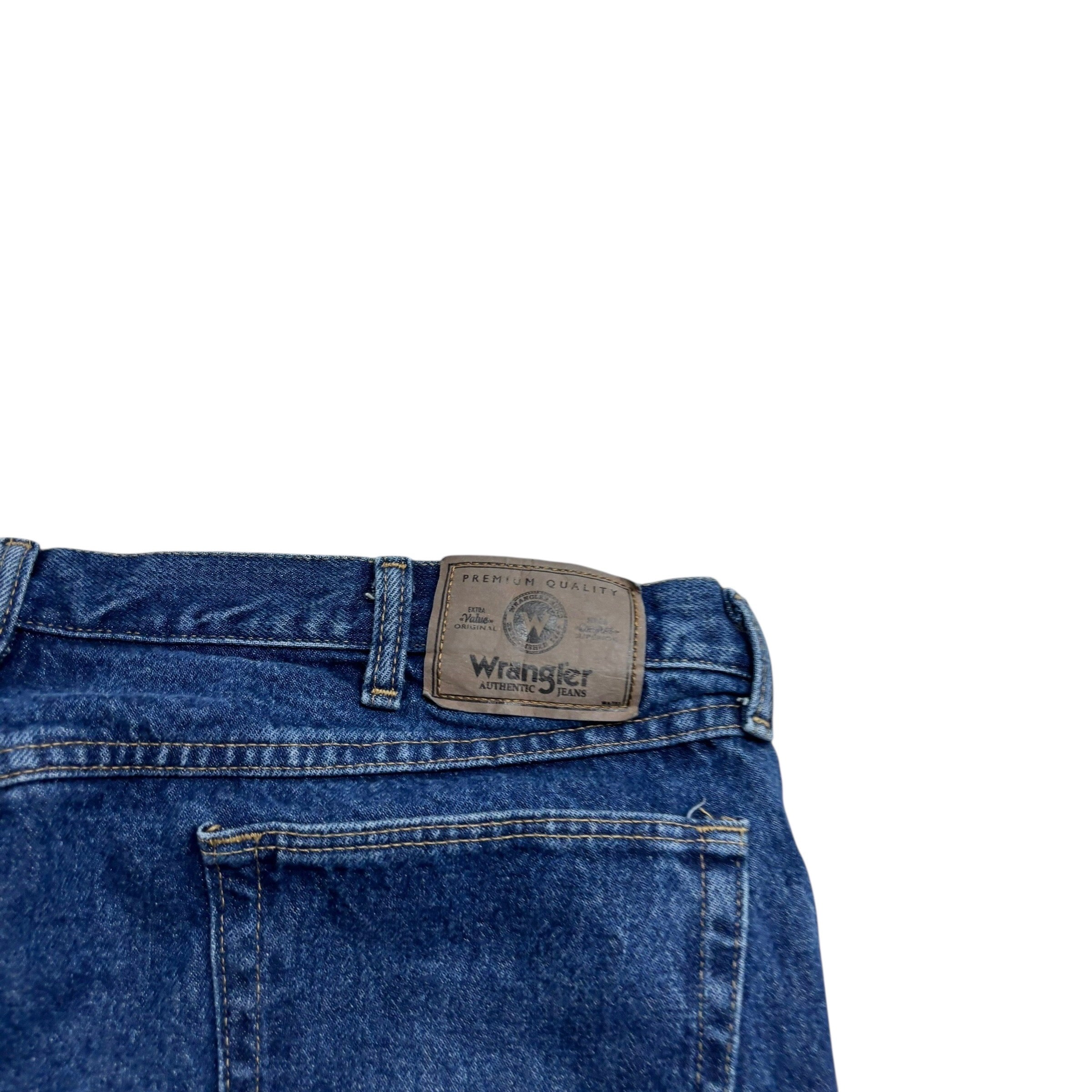 Wrangler Jeans W42 L30 Mens Dark Blue Relaxed Straight Fit Vintage Denim (E)