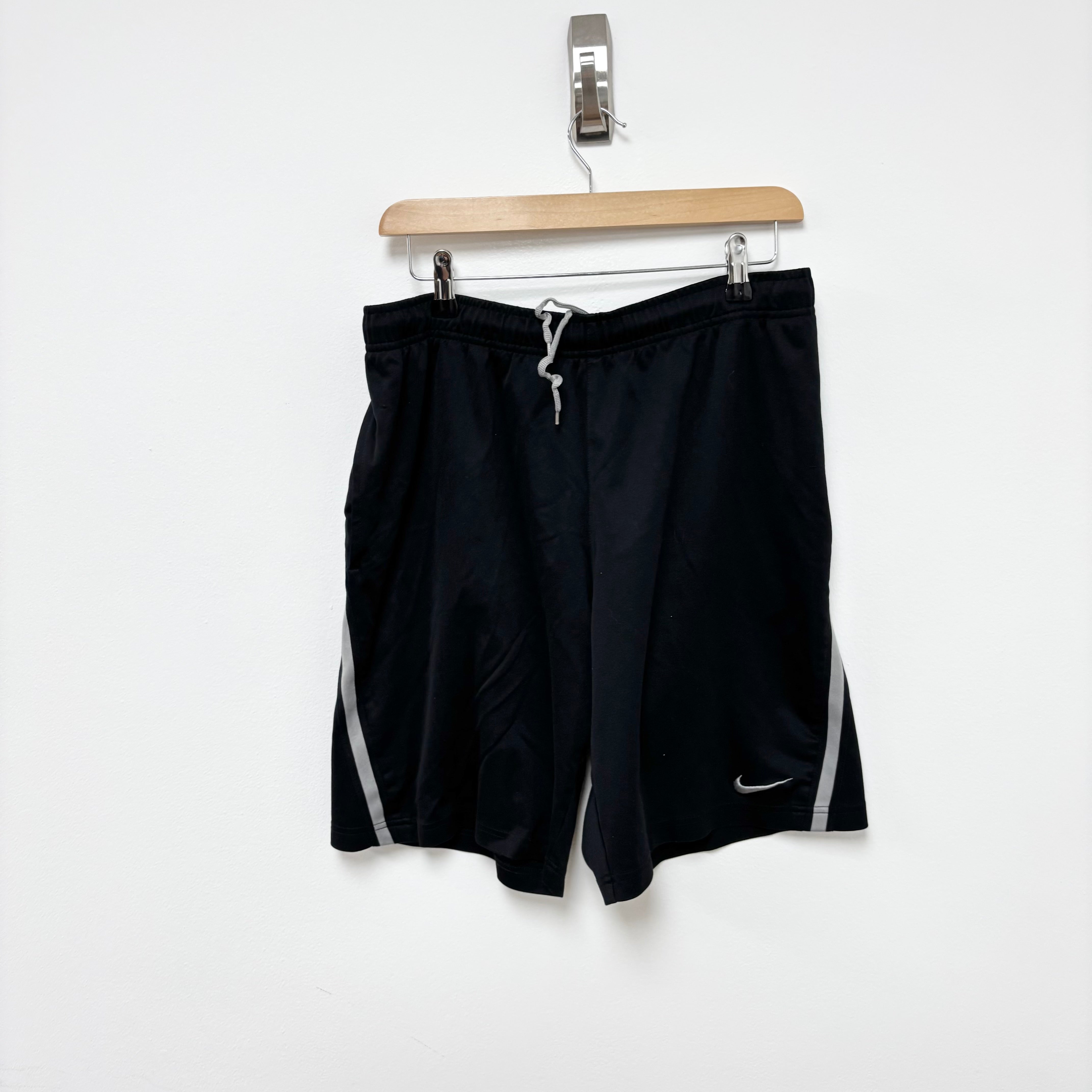 Nike Shorts Mens Small Black Dri Fit Running Sports Gym Athletic Pockets