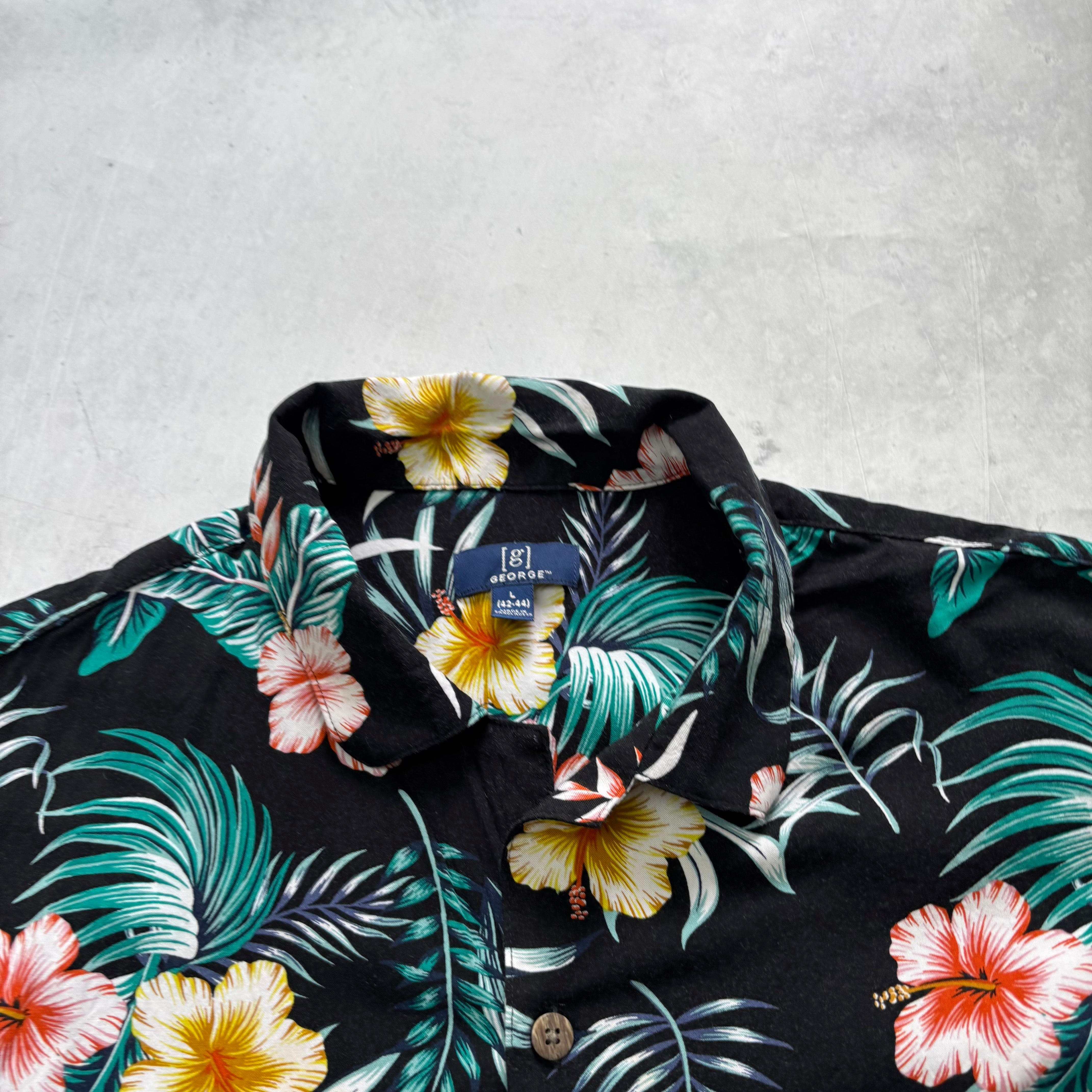Hawaiian Shirt Mens Large Black Floral Aloha Short Sleeve Rayon (E)