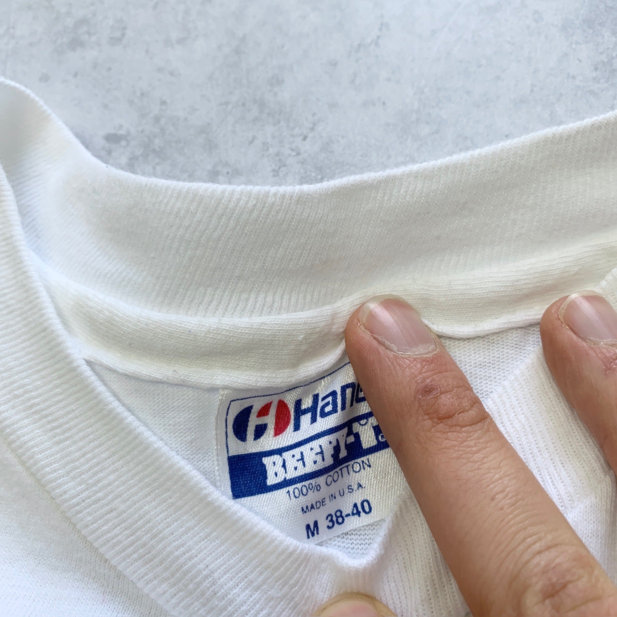 Vintage T Shirt Mens Medium White Single Stitch Blank Plain Pocket Hanes Beefy