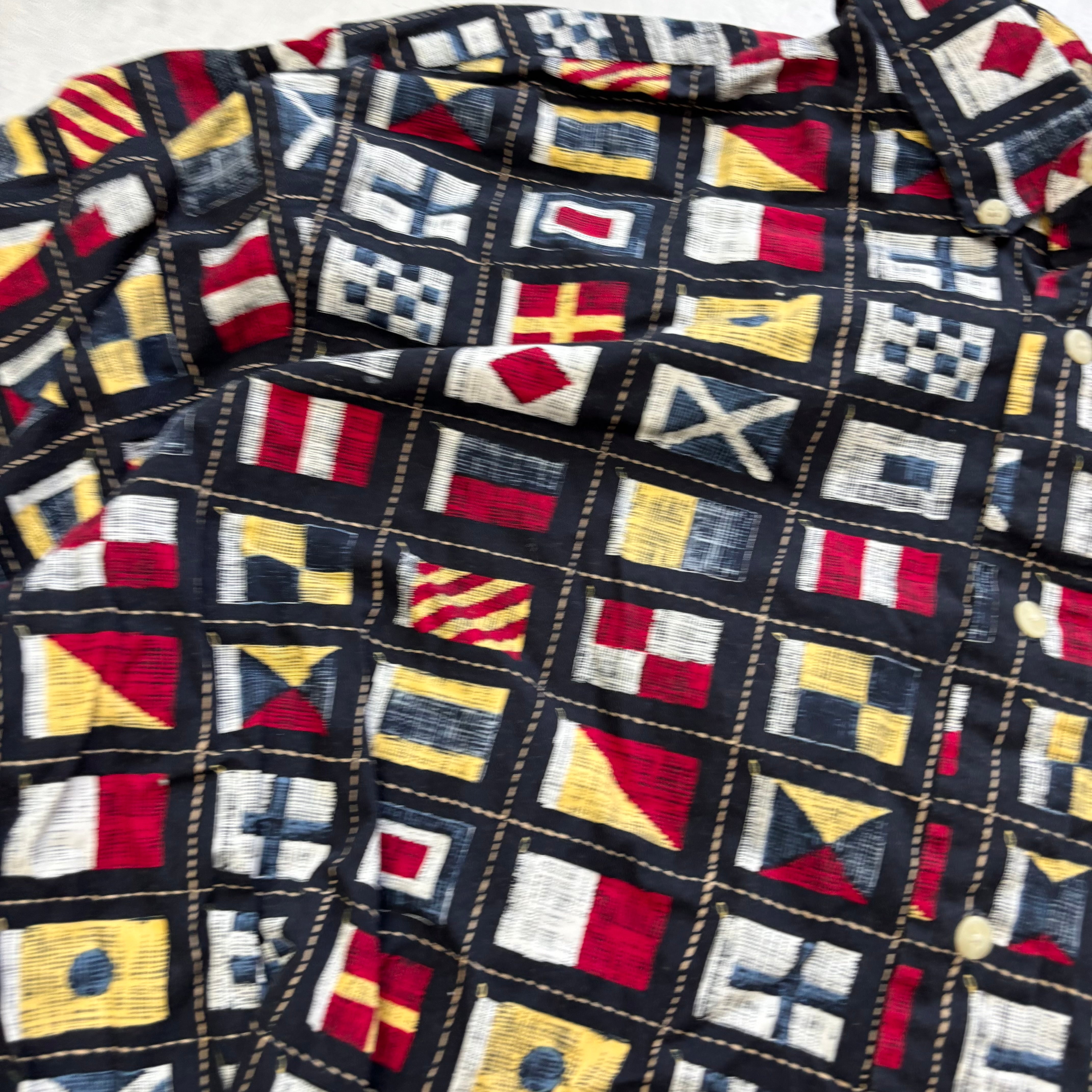 Vintage Abstract Shirt Mens XL Black Flags Cotton Pattern Short Sleeve (E)